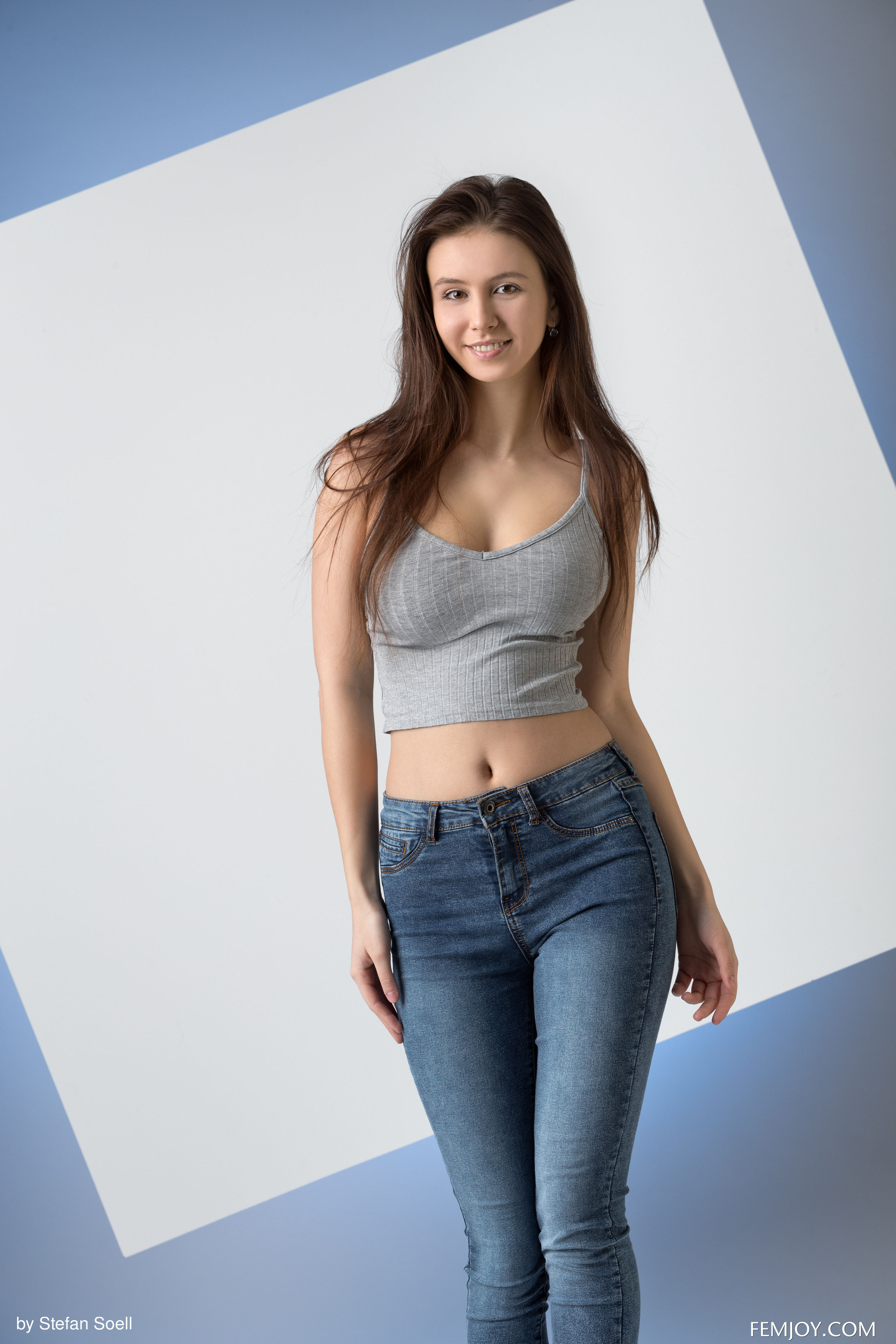 Alisa, Fully Clothed
