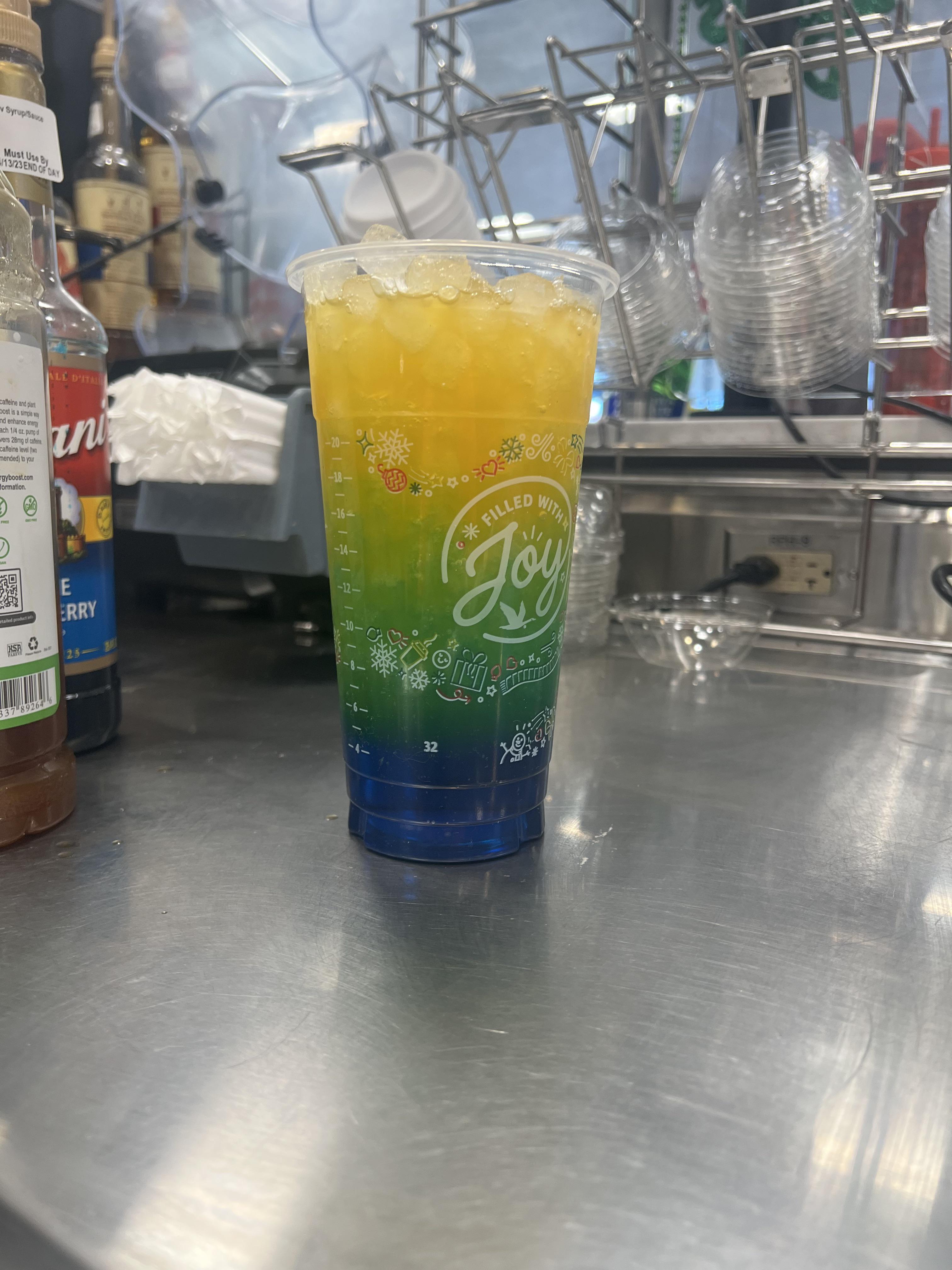 Refreshers are my new favorite thing to make r/Wawa