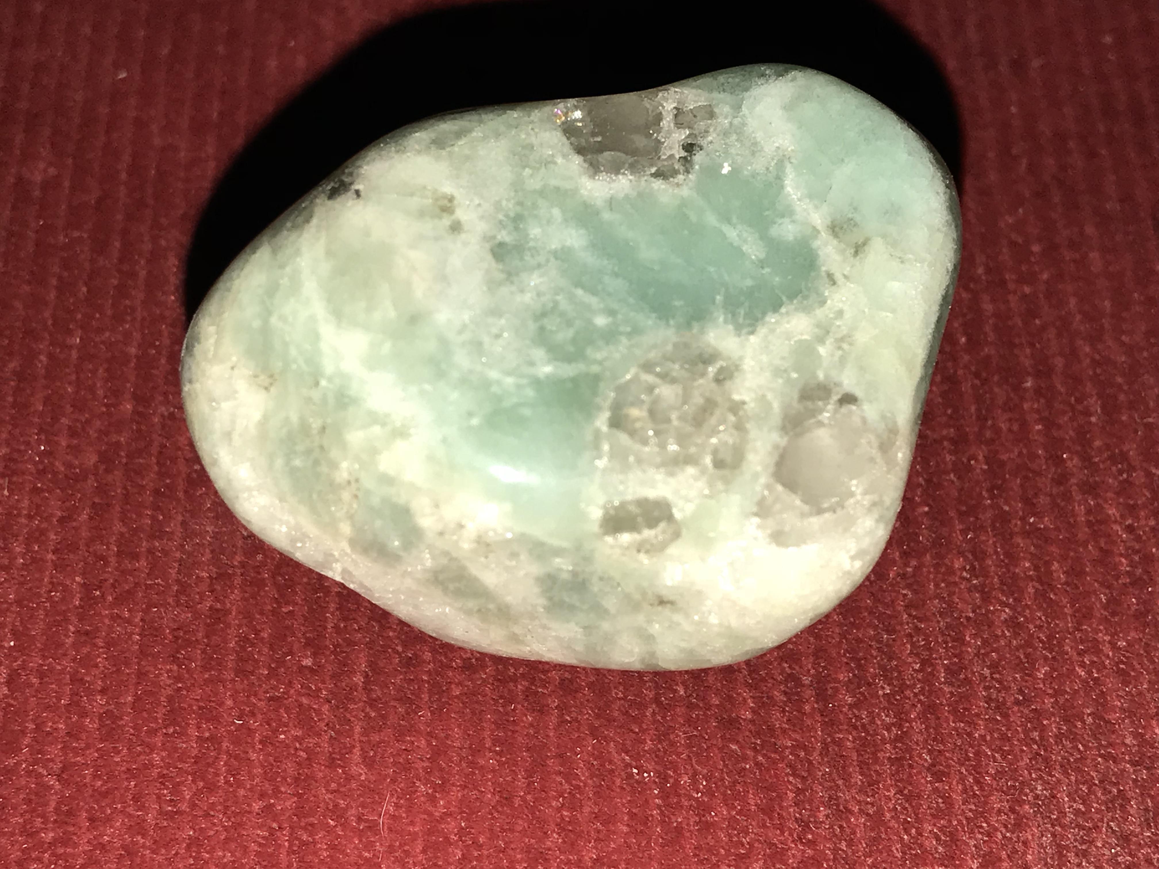 What kind of rock is this. It is like a sea foam green with some white