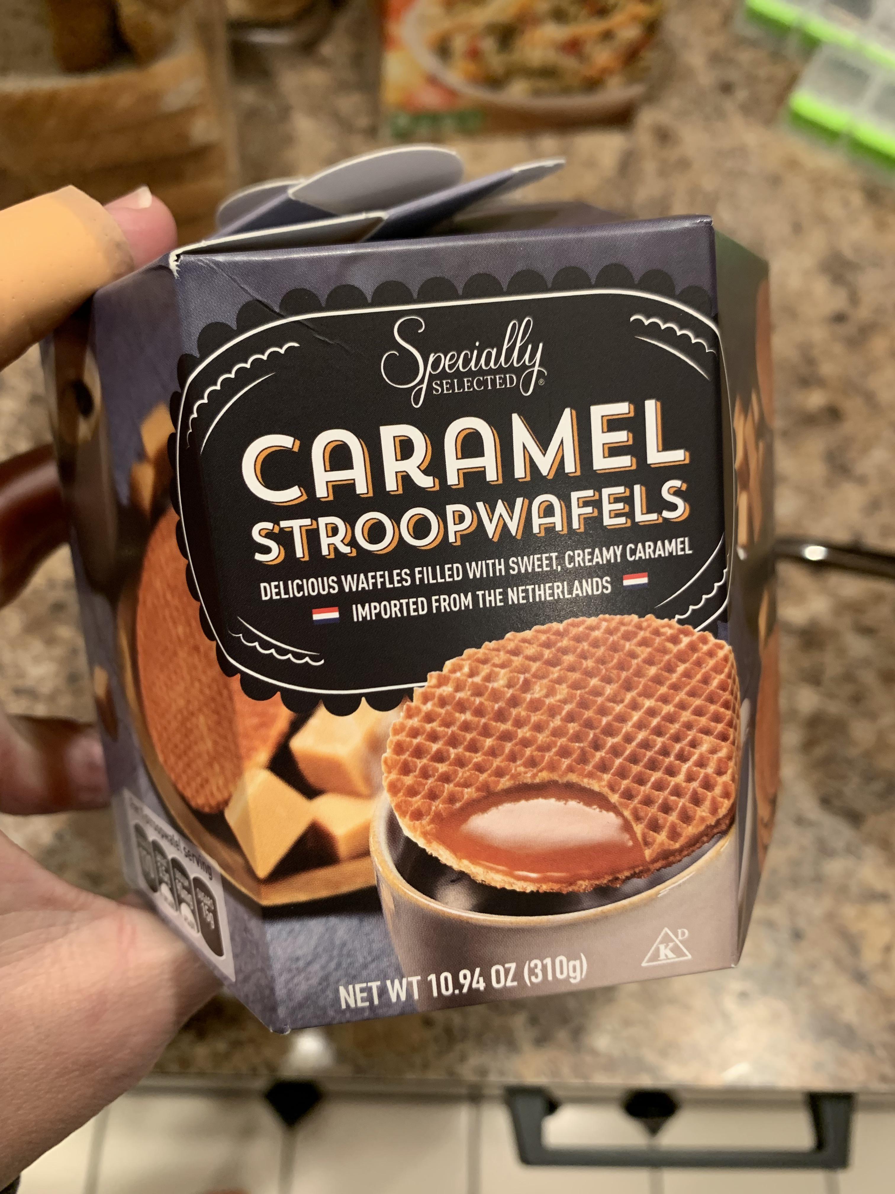 🎶 It’s the most wonderful time of the (Aldi) year!! 🎶. I hope the three