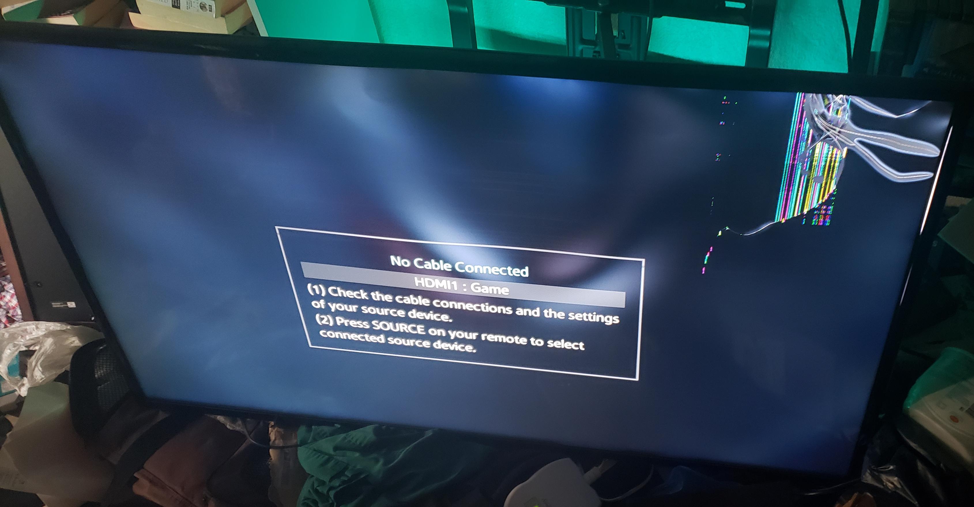 My wall mounted tv randomly fell off the wall r/Wellthatsucks