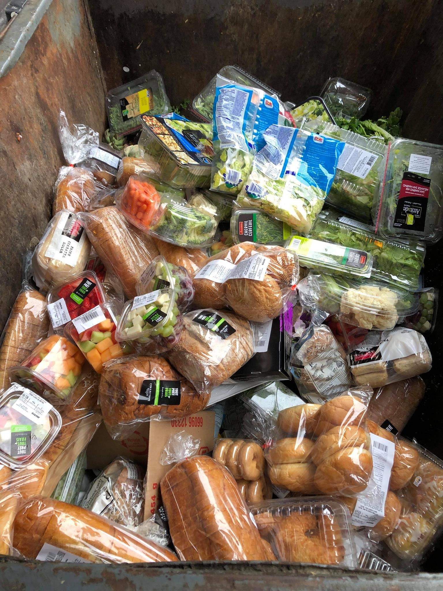 Dumpster diving r/foodsafety