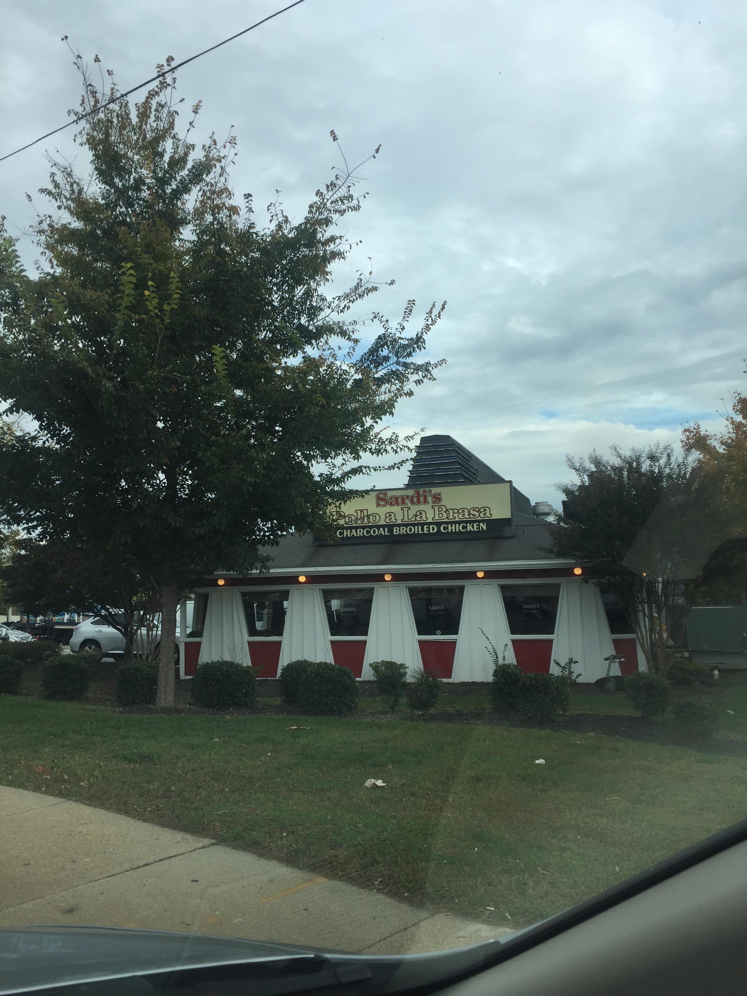 Sardi’s Pollo a la Brasa r/FormerPizzaHuts