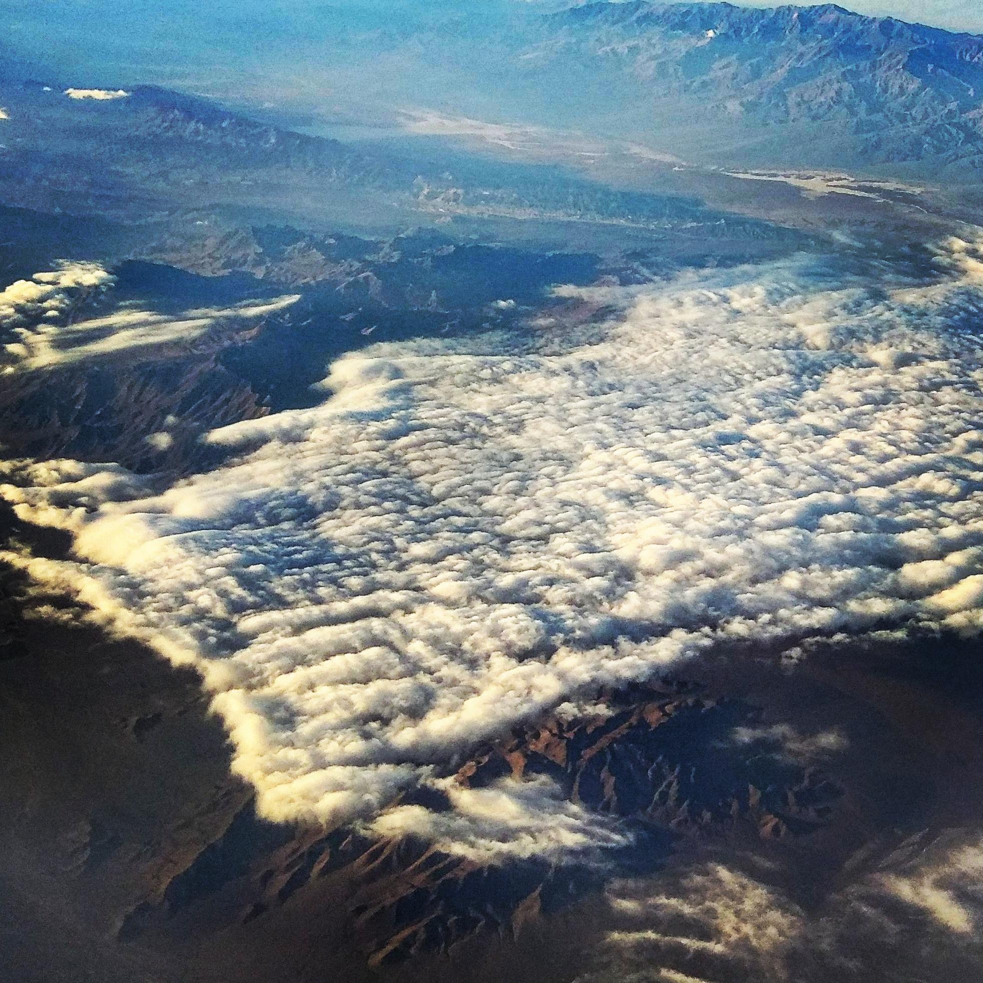 Cloud Formation over Amargosa Valley, Nevada [OC] [3120x4160] r/EarthPorn