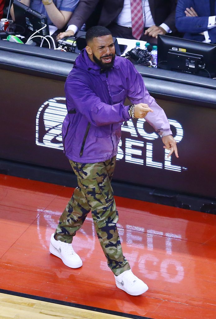 Drake is like a college student dating a high school freshman r