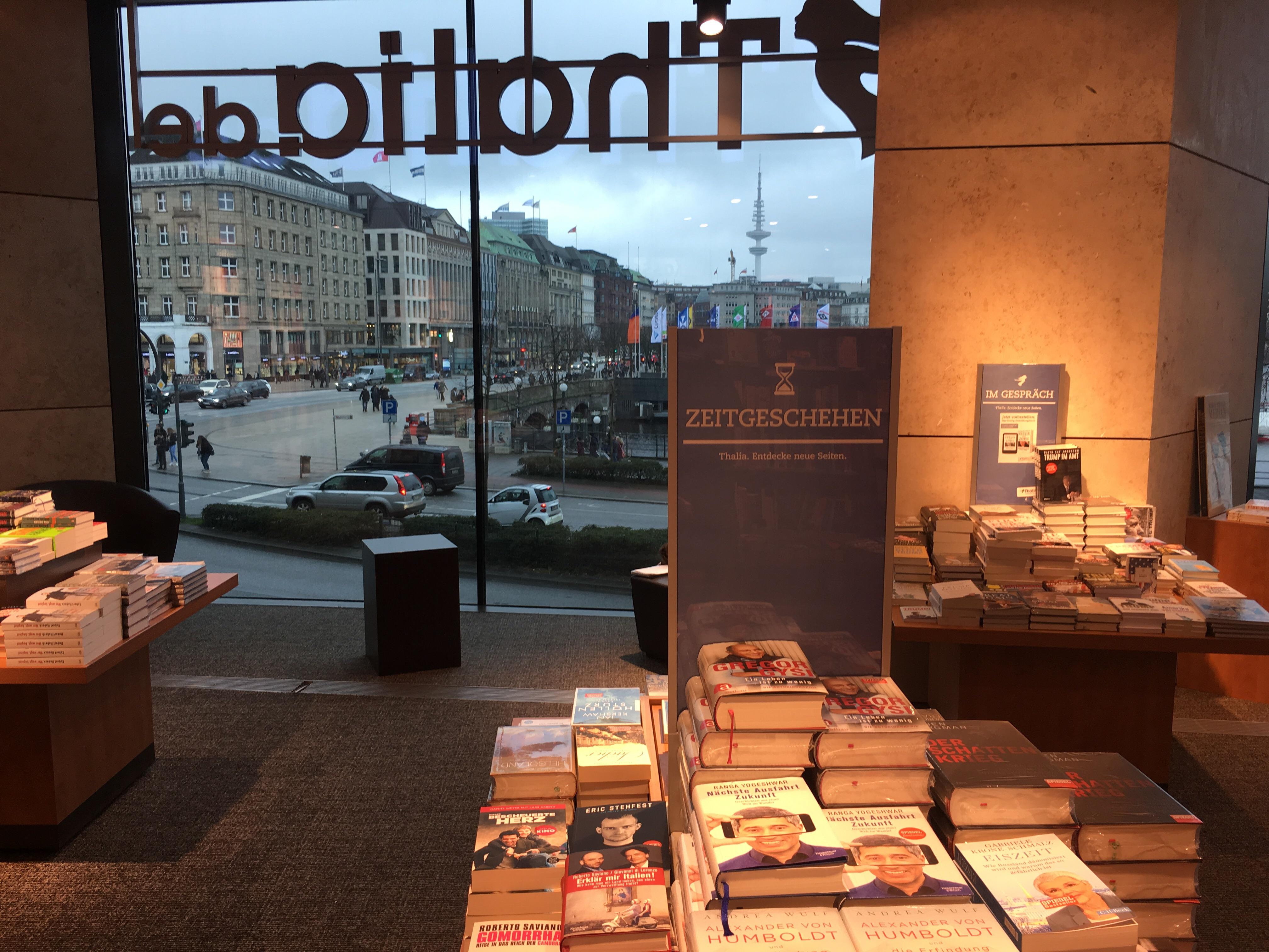 This bookstore in Hamburg, Germany r/pics
