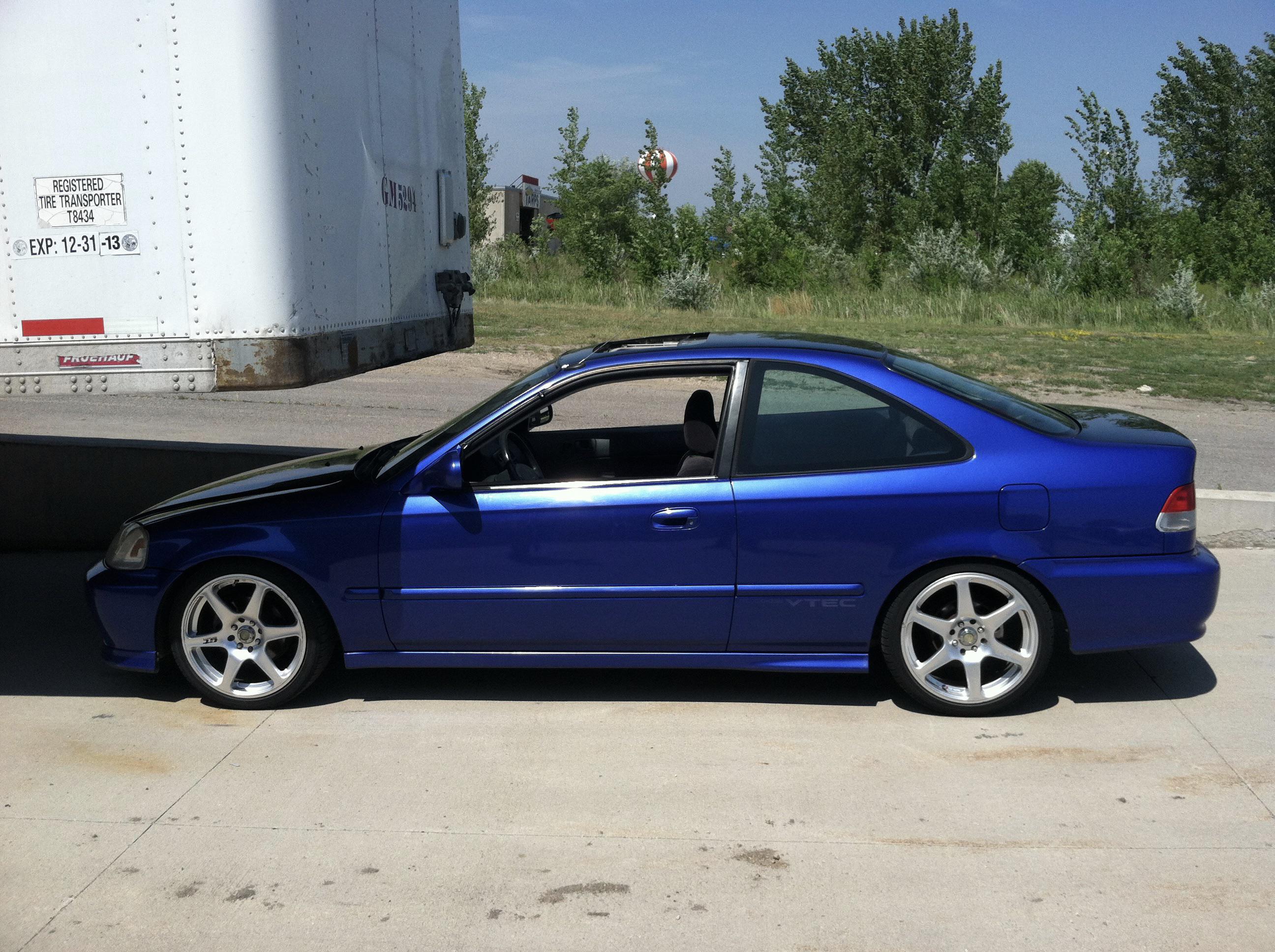 My electron blue pearl ‘00 civic SI. civic