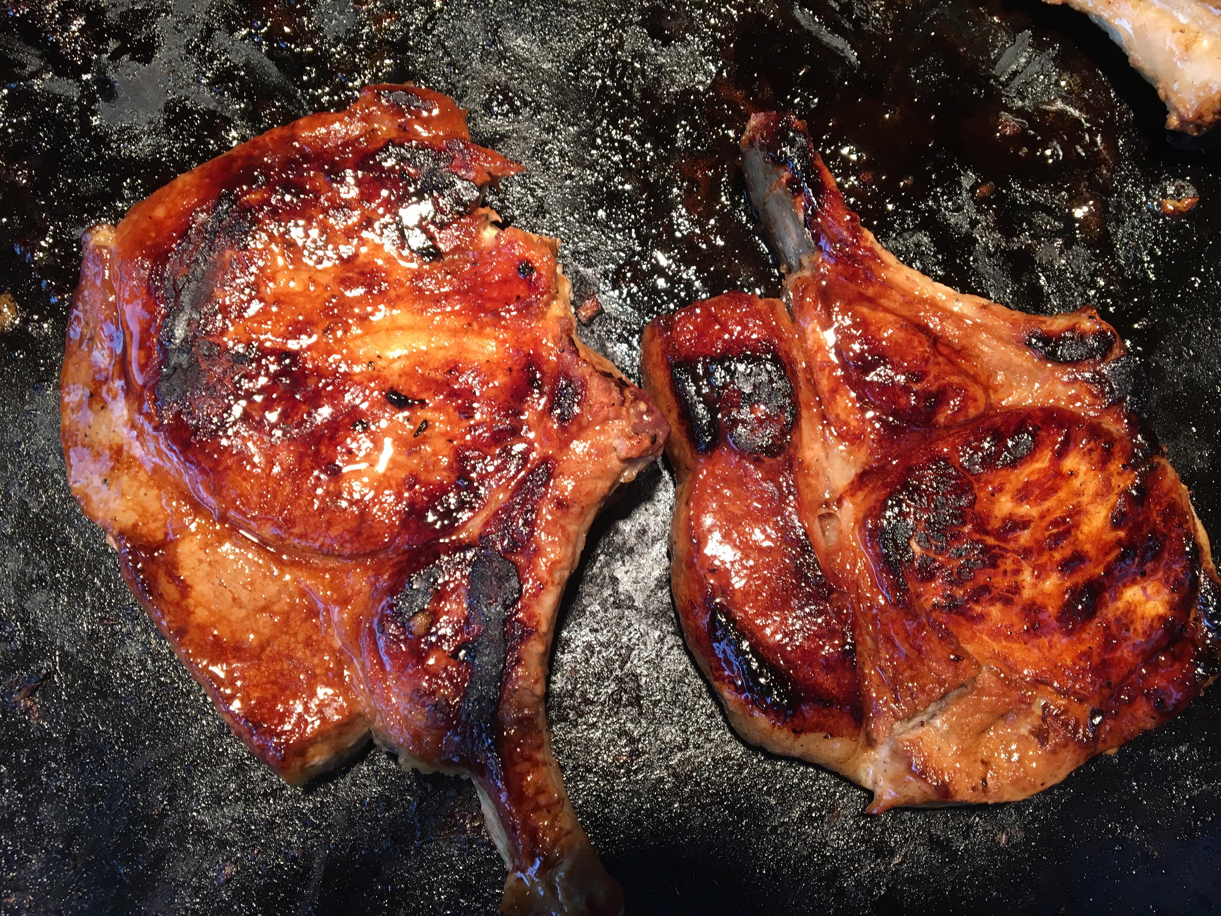 [Homemade] Filipino pork chops marinated in garlic, lemonade, soy sauce