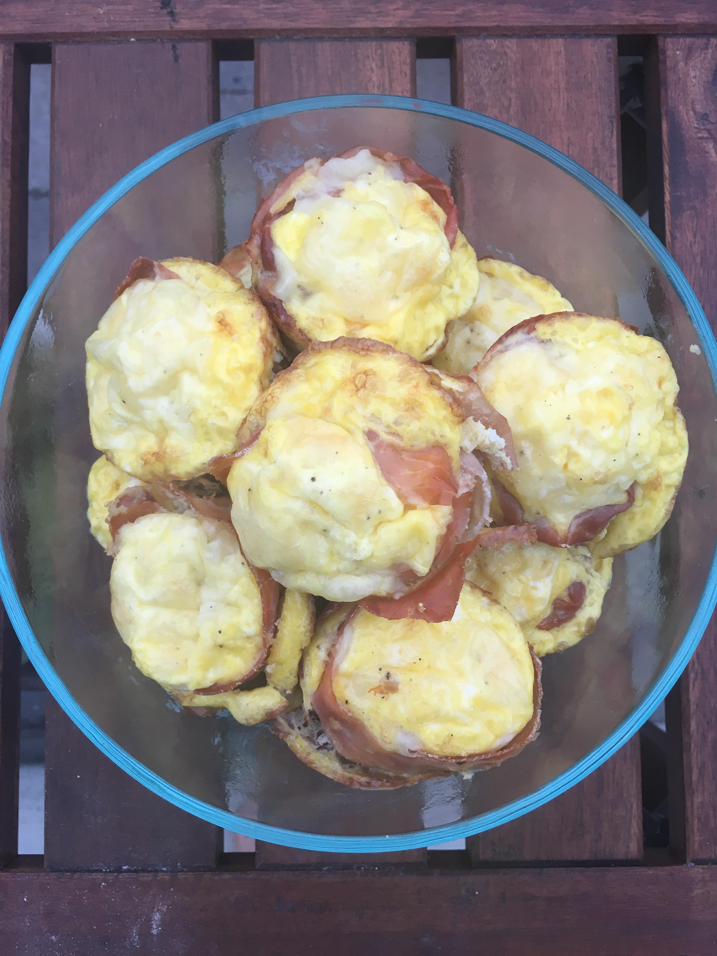 105 cal prosciutto Swiss cheese egg cups recipe in comments r/1500isplenty