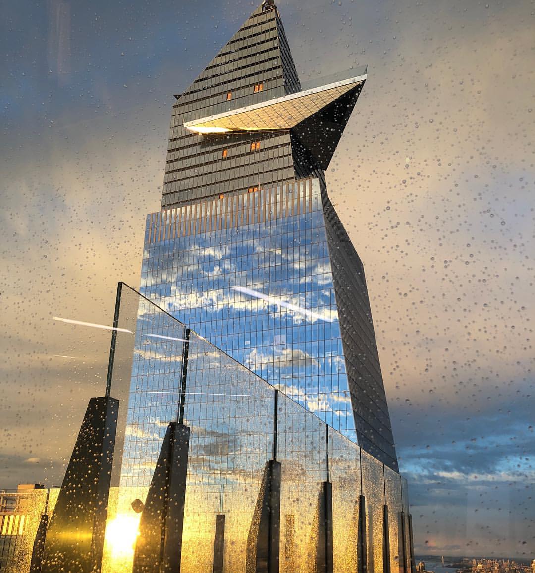 Hudson yards observation deck broring