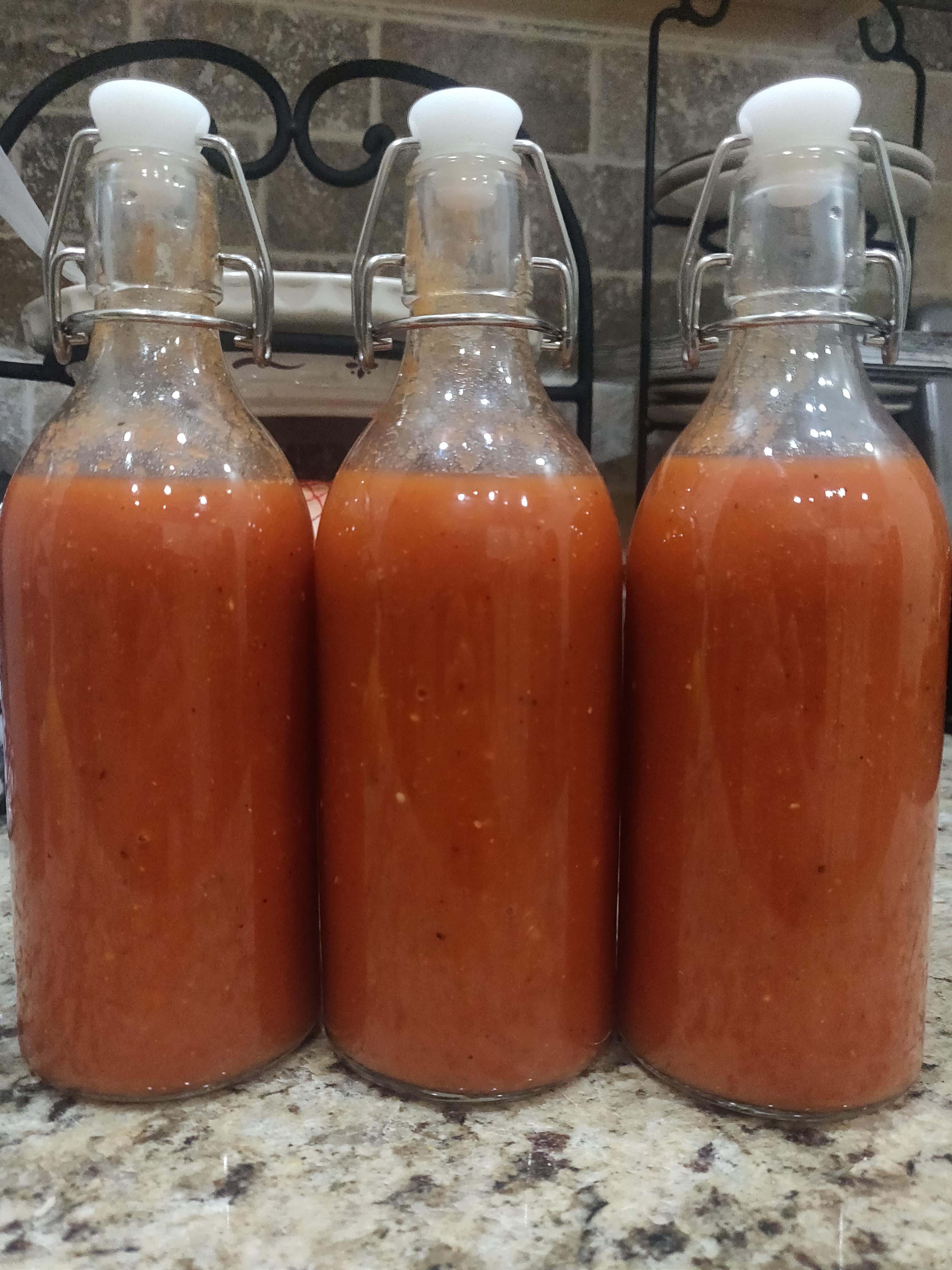 [Homemade] Smoked & Spicy Bloody Mary mix r/food