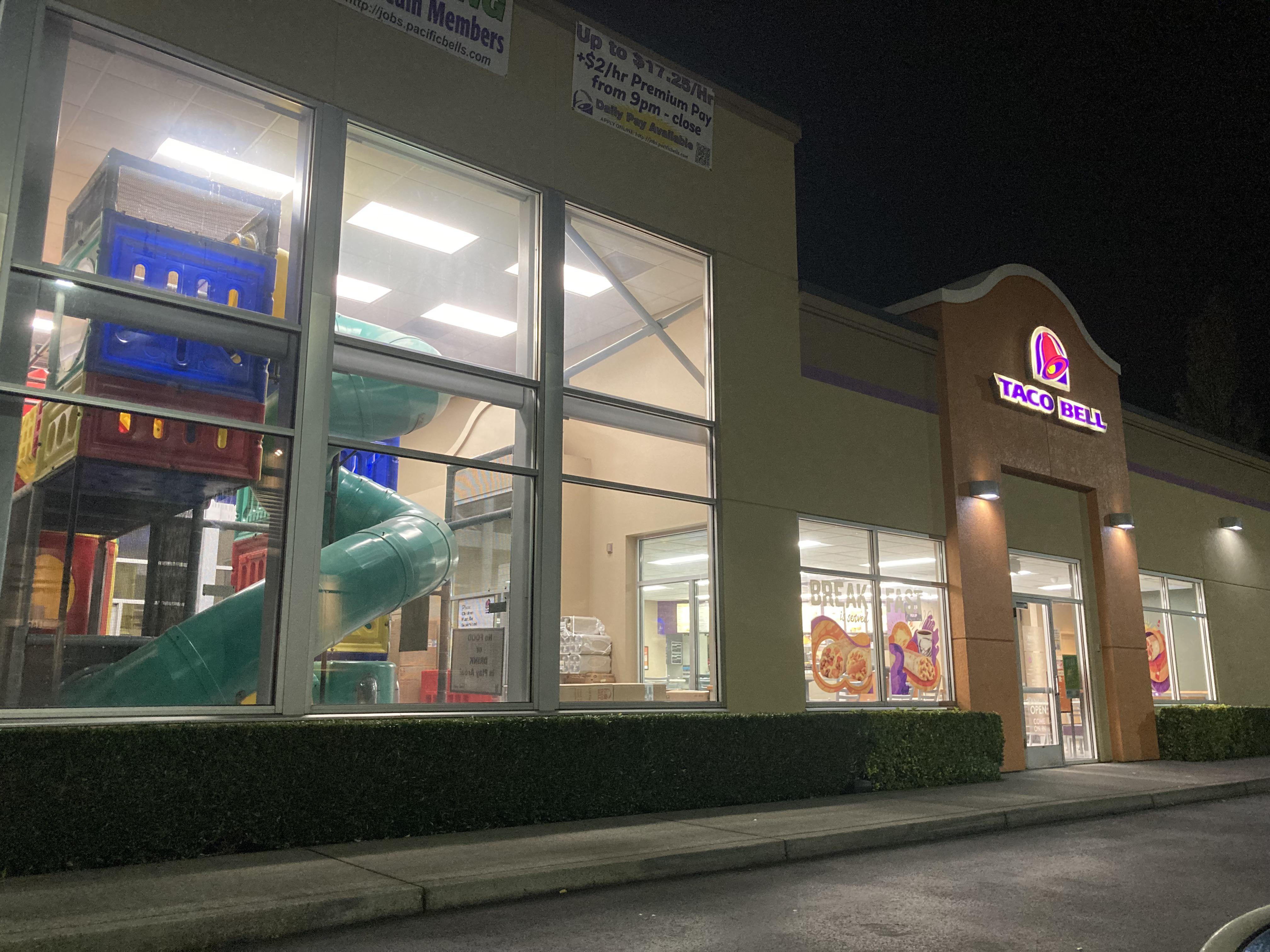 A Taco Bell with a play area (Longview, WA). Has anyone else seen a