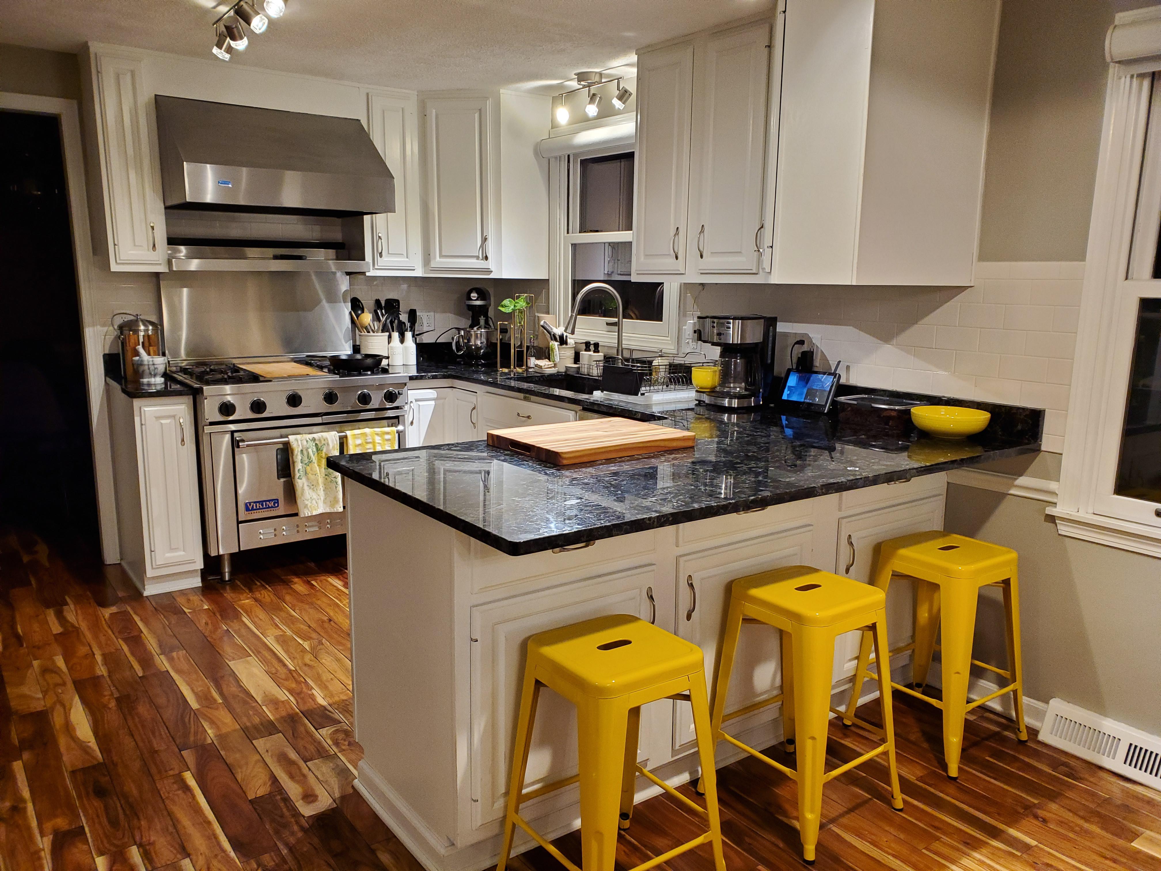 Kitchen in our first home, Northeast Ohio r/AmateurRoomPorn