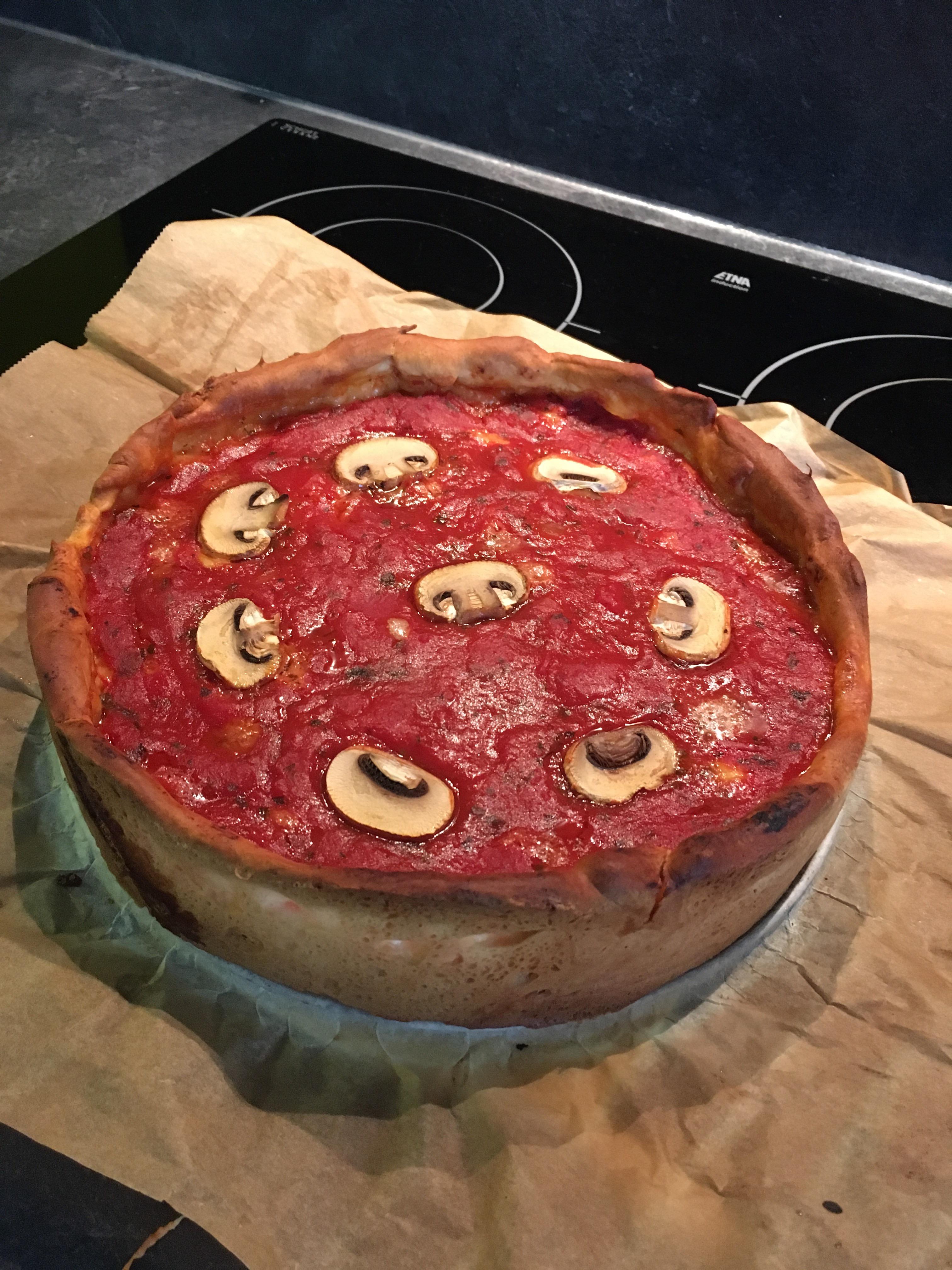 Homemade in The Netherlands Chicago Deep Dish Pizza. We’ve really