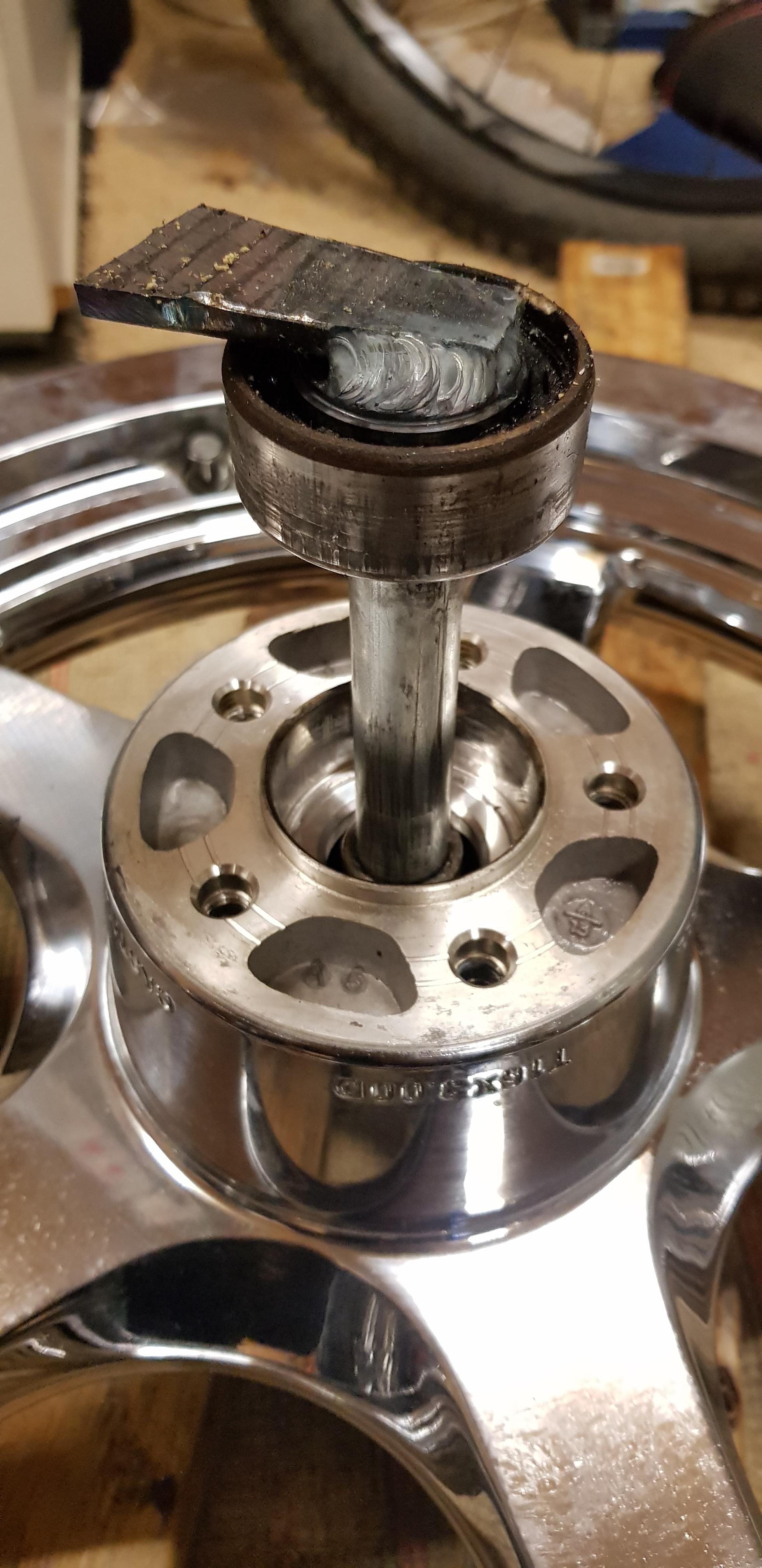 Tried a different method of removing a stubborn wheel bearing. r/Harley