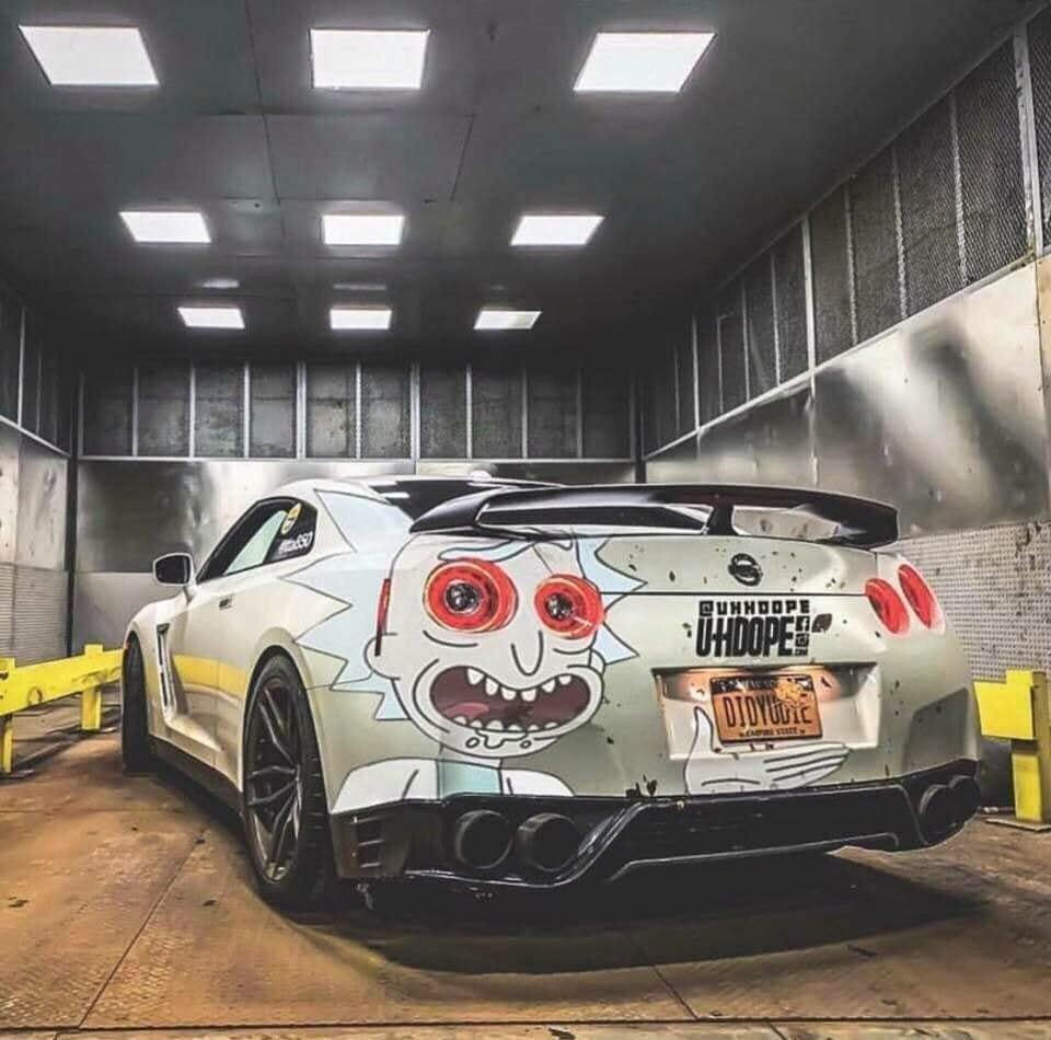 The guys over at r/rickandmorty weren drooling over this thing while I think it was made just