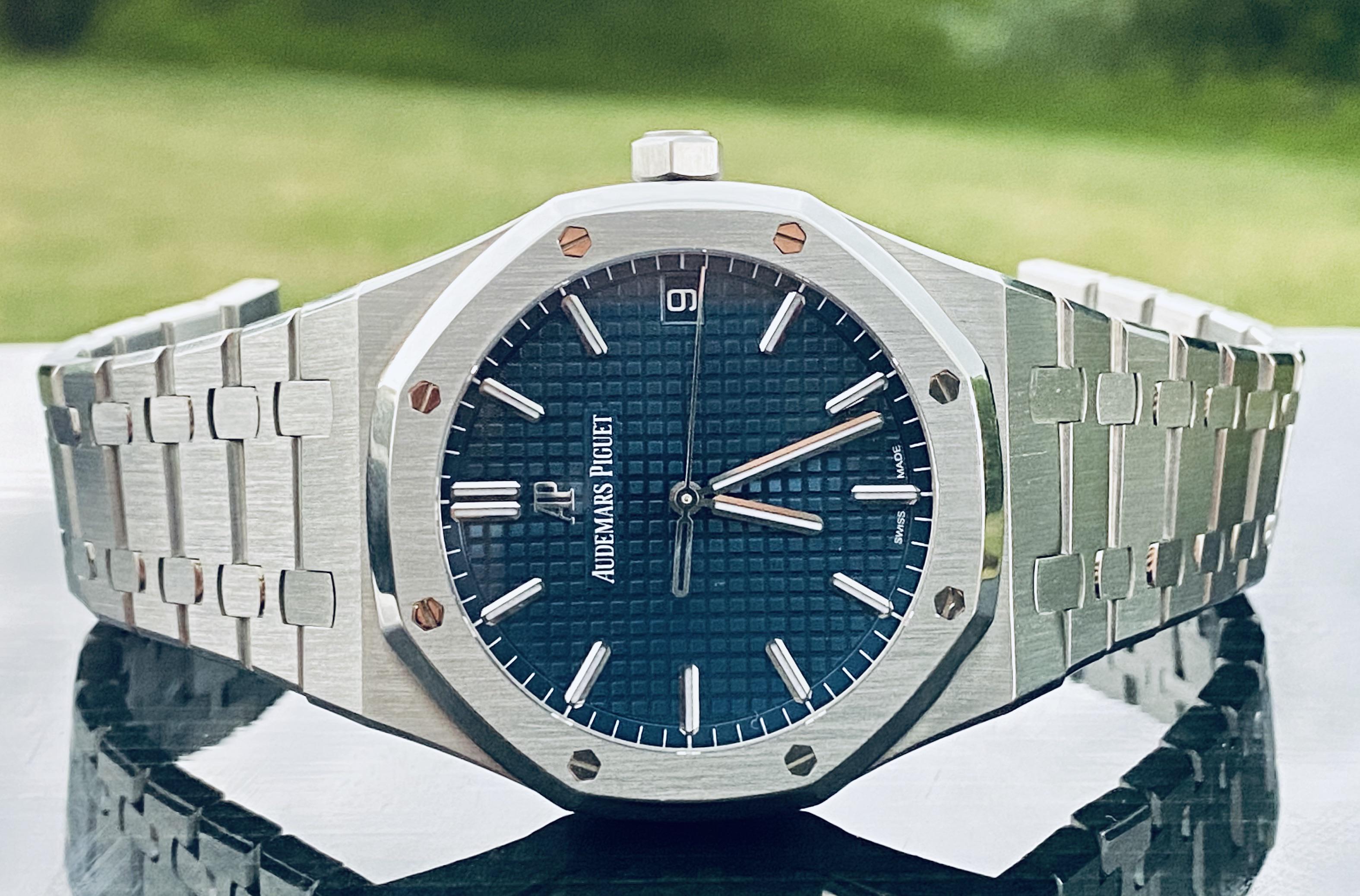 [WTS] Audemars Piguet Royal Oak. BLUE dial. 15500ST. Like New. 2019
