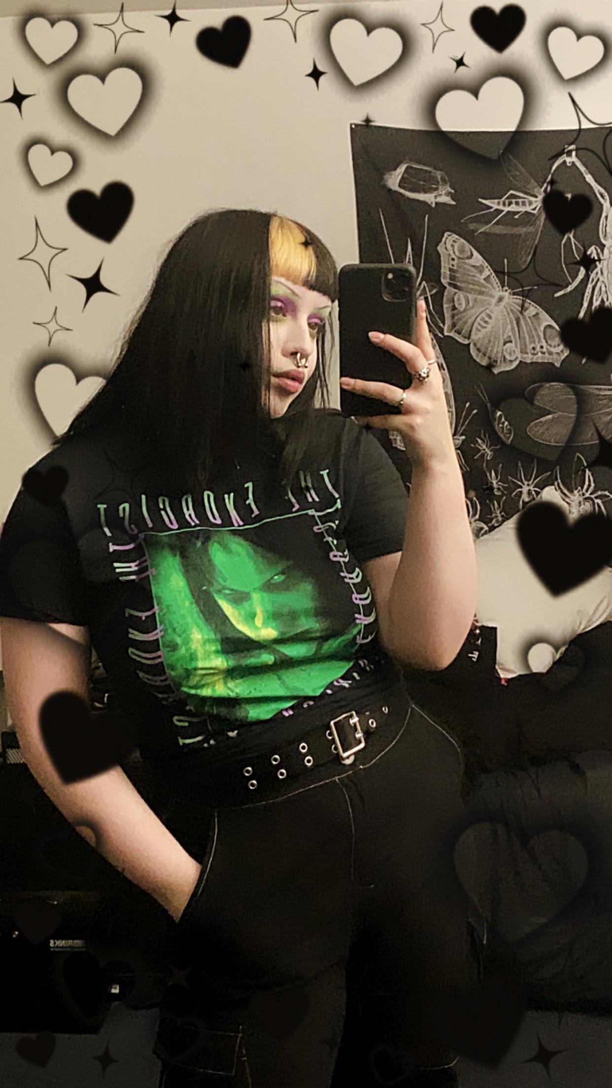 mall goth fit for today r/GothStyle