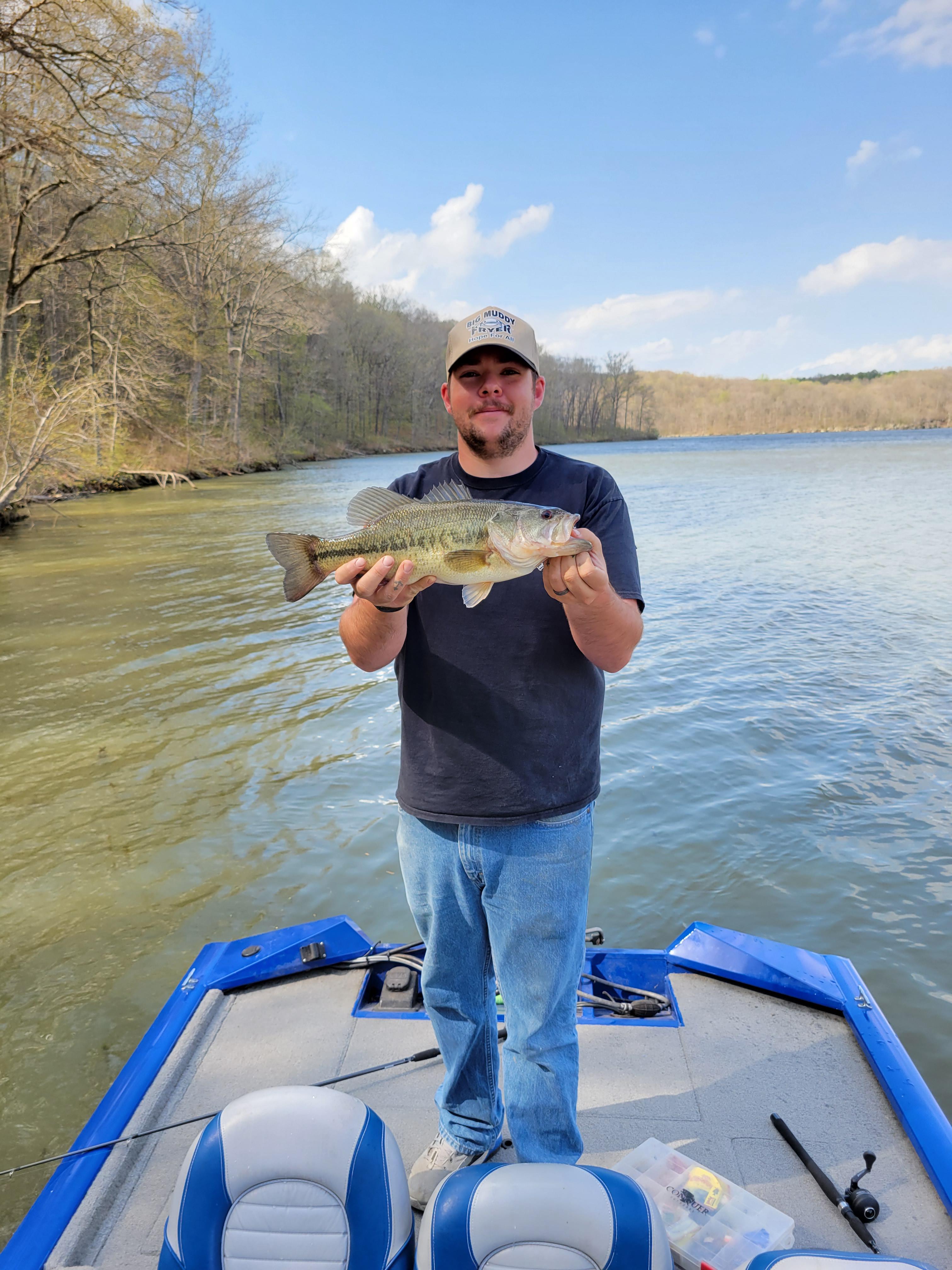 PB Bass Lake Kincaid IL r/Fishing