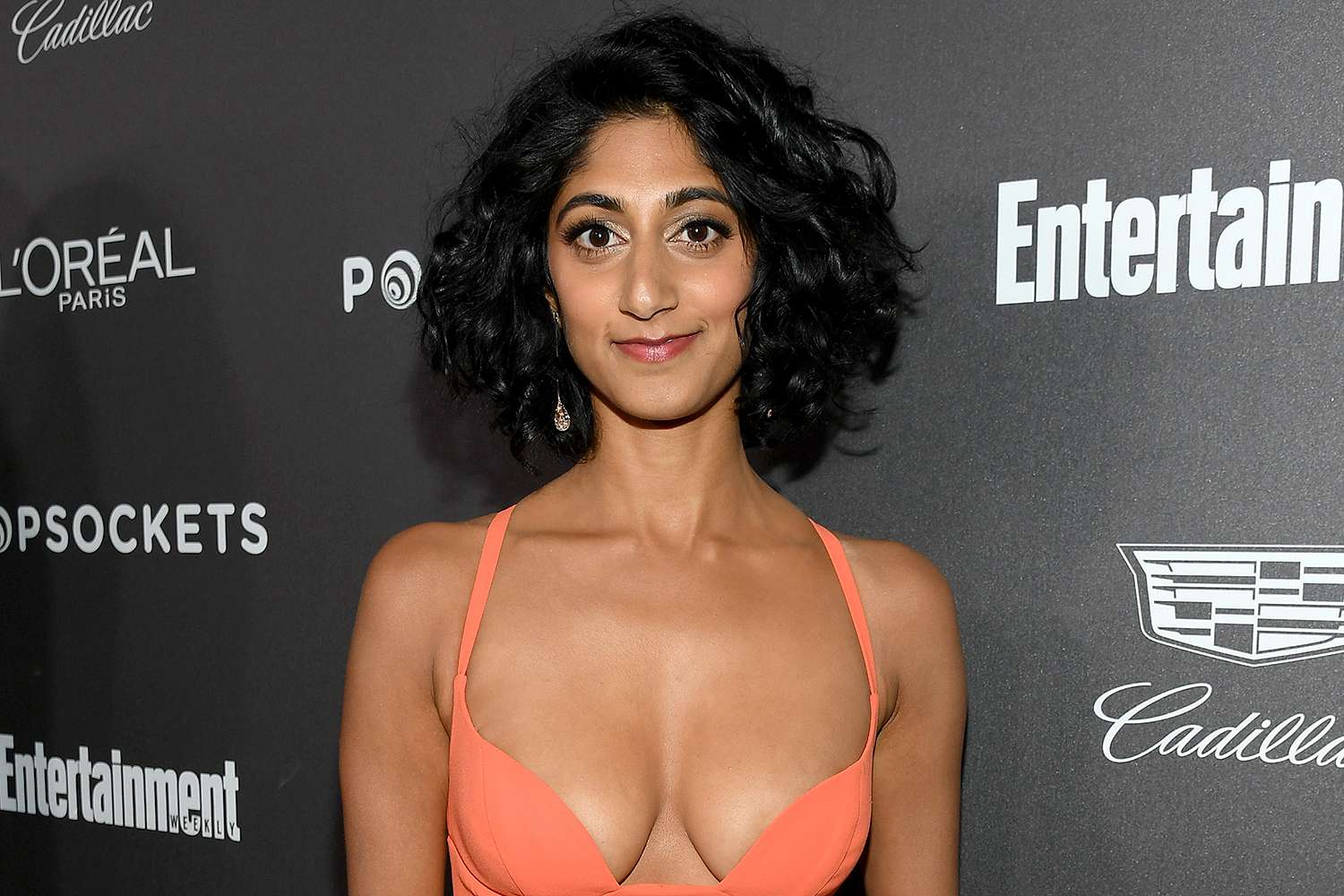 Sunita Mani is so hot : Celebs