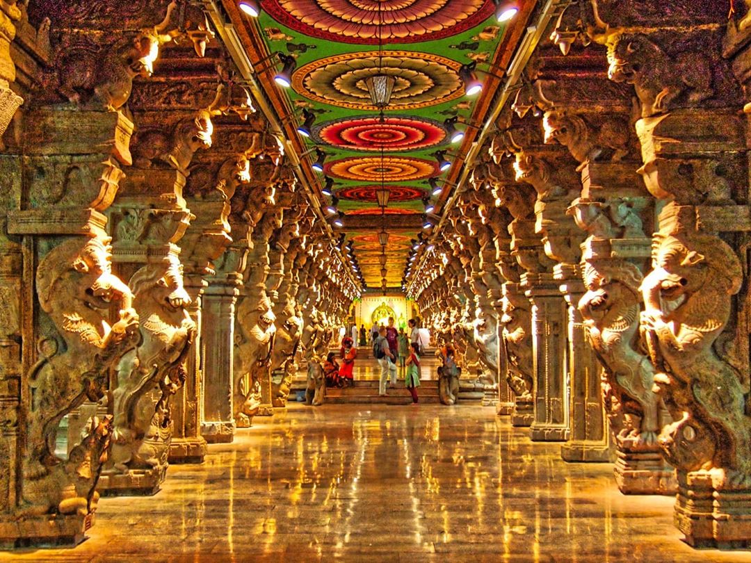 The breathtaking Pillar Hall in the Meenakshi Temple in Madurai,India