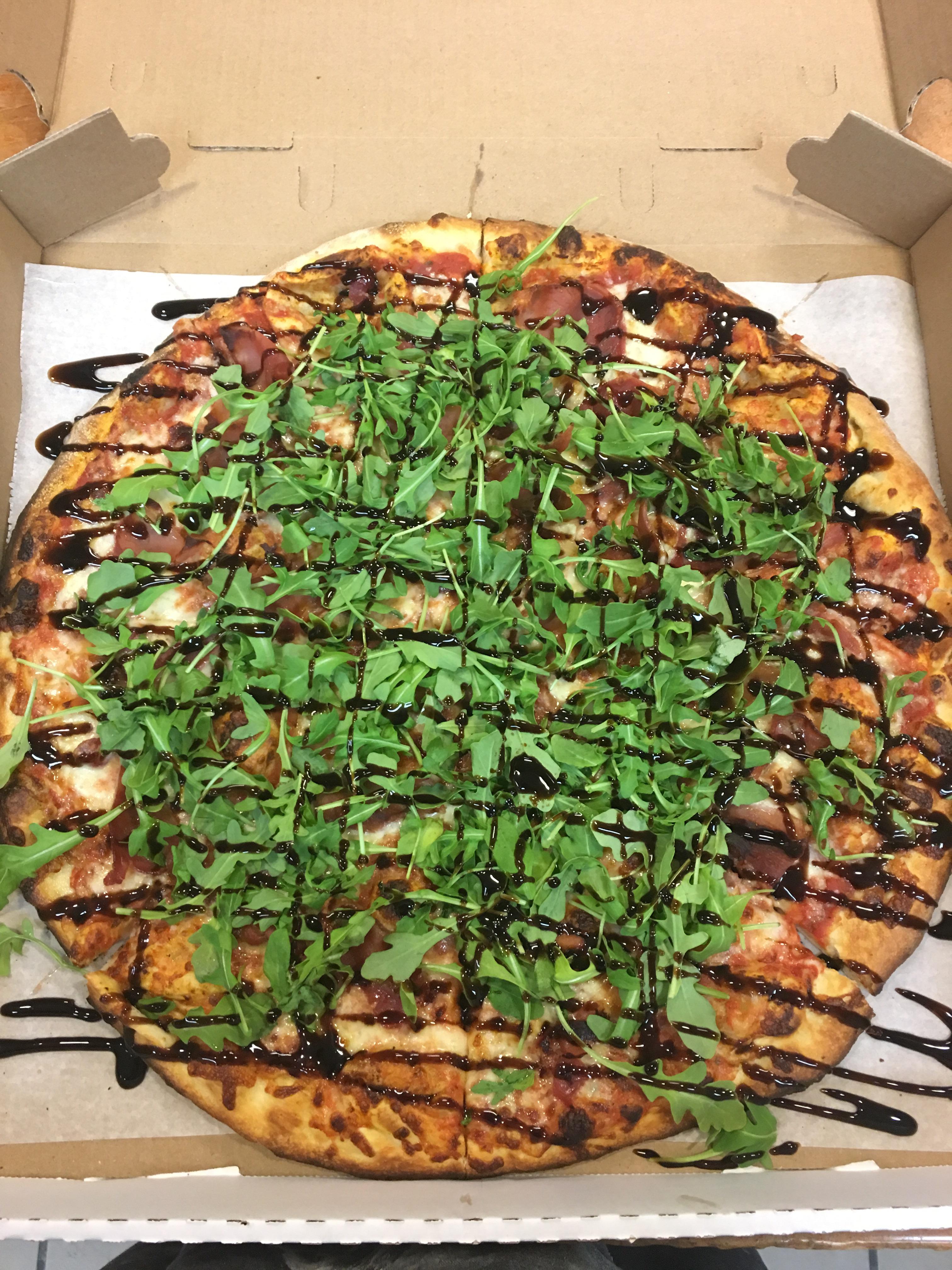 Prosciutto and Arugula Pizza with Balsamic Vinaigrette Pizza Amore