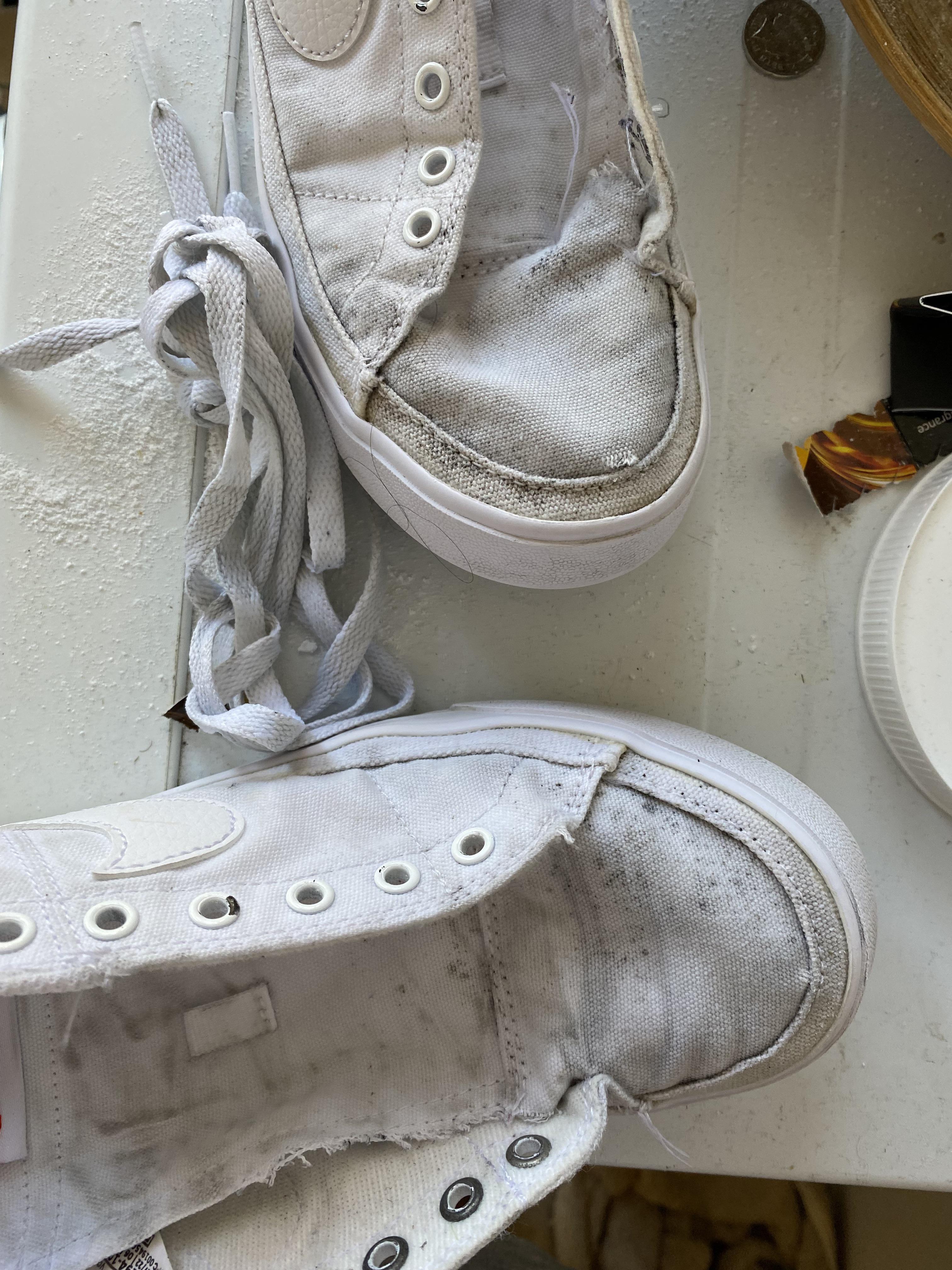 Tips on getting canvas shoes white again ) r/CleaningTips