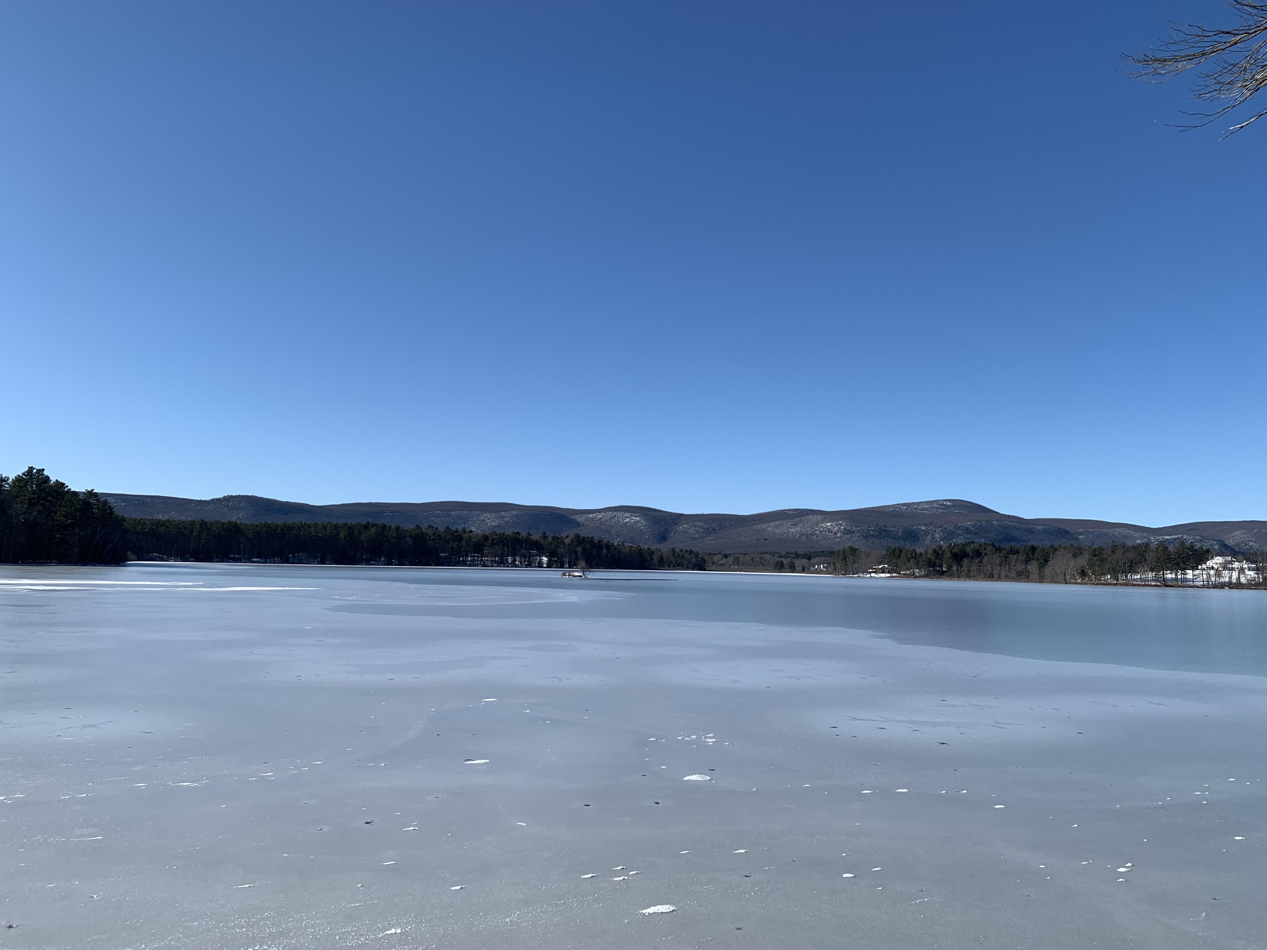 Twin Lakes in Salisbury r/Connecticut