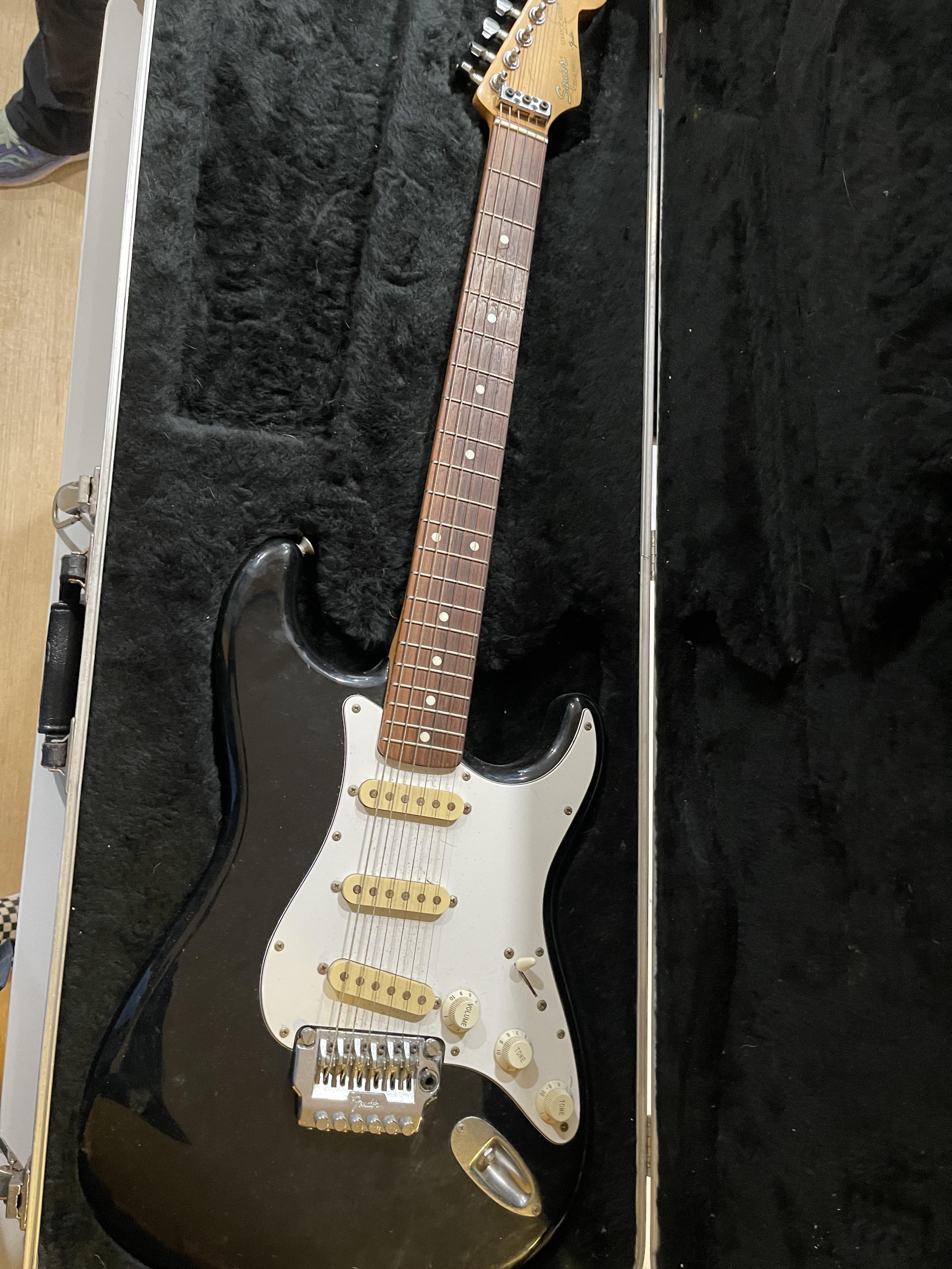 230 best Squier Strat images on Pholder Guitars, Guitarporn and Stratocaster
