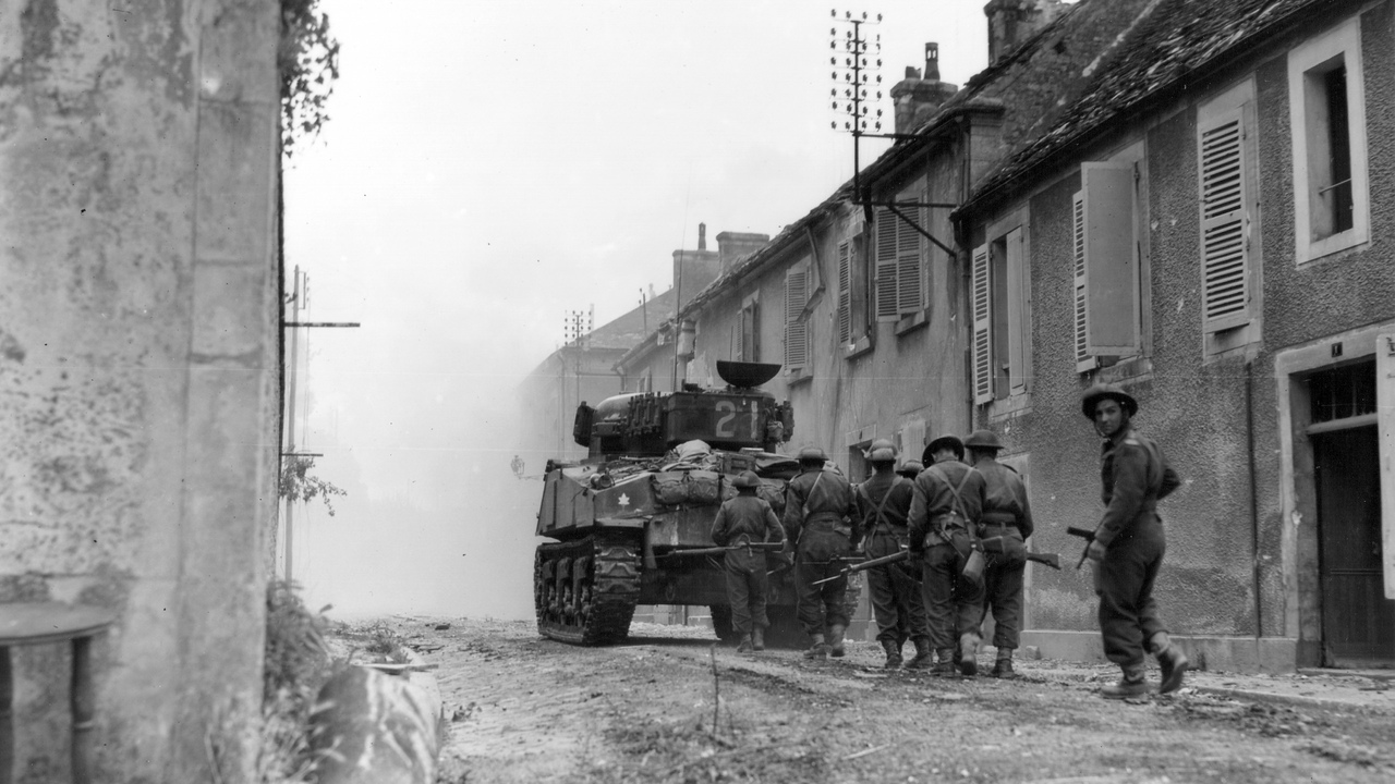 M4A4 Sherman tank No. 21 of the Sherbrooke Fusiliers Regiment (27th