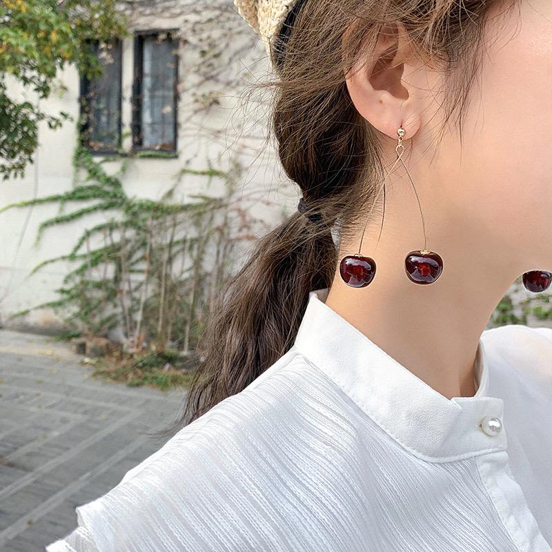 Love my new cherry earrings r/Earrings