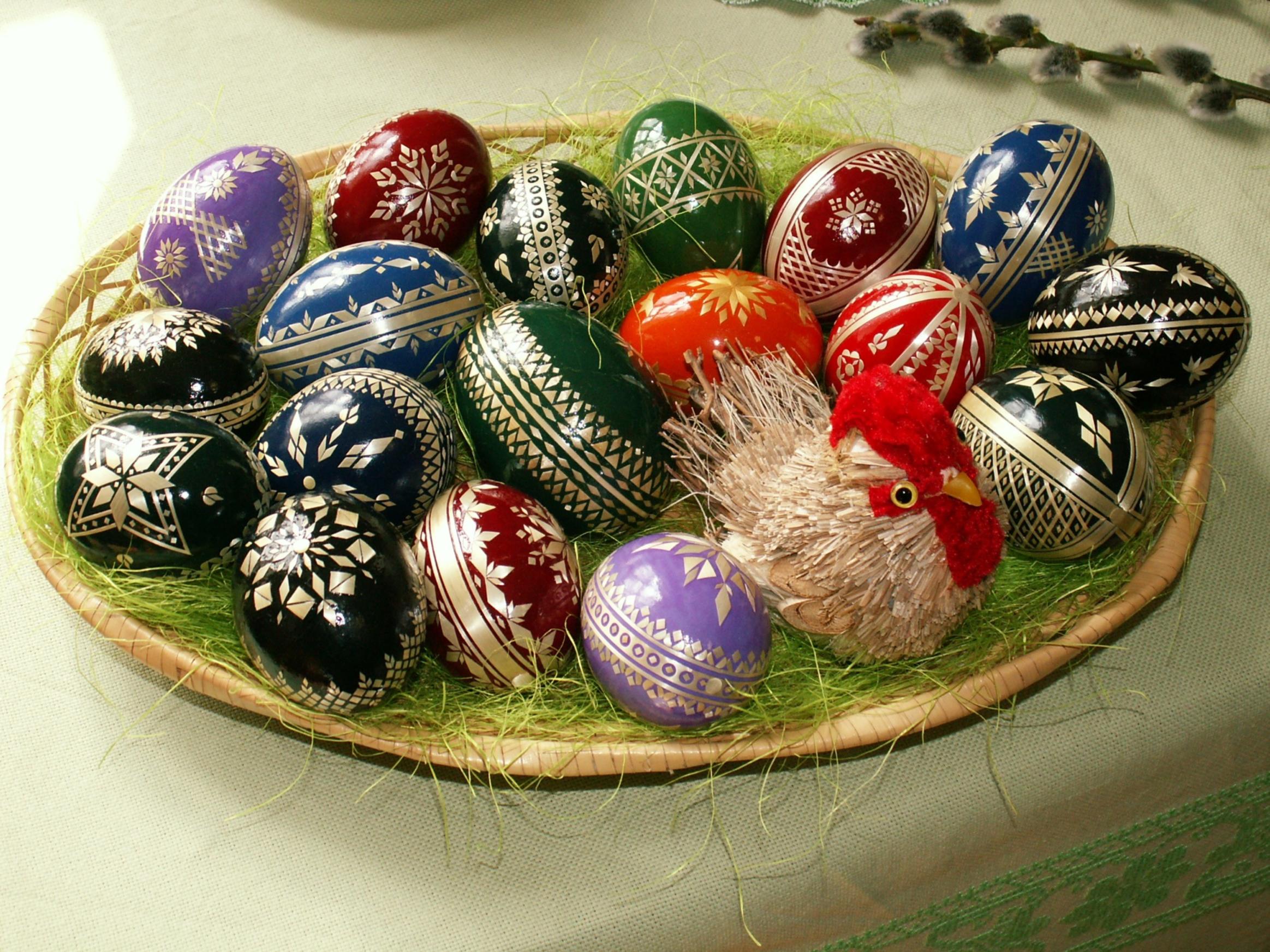 Eggs in Polish Tradition and Myth and the Origin of Easter Eggs. Text