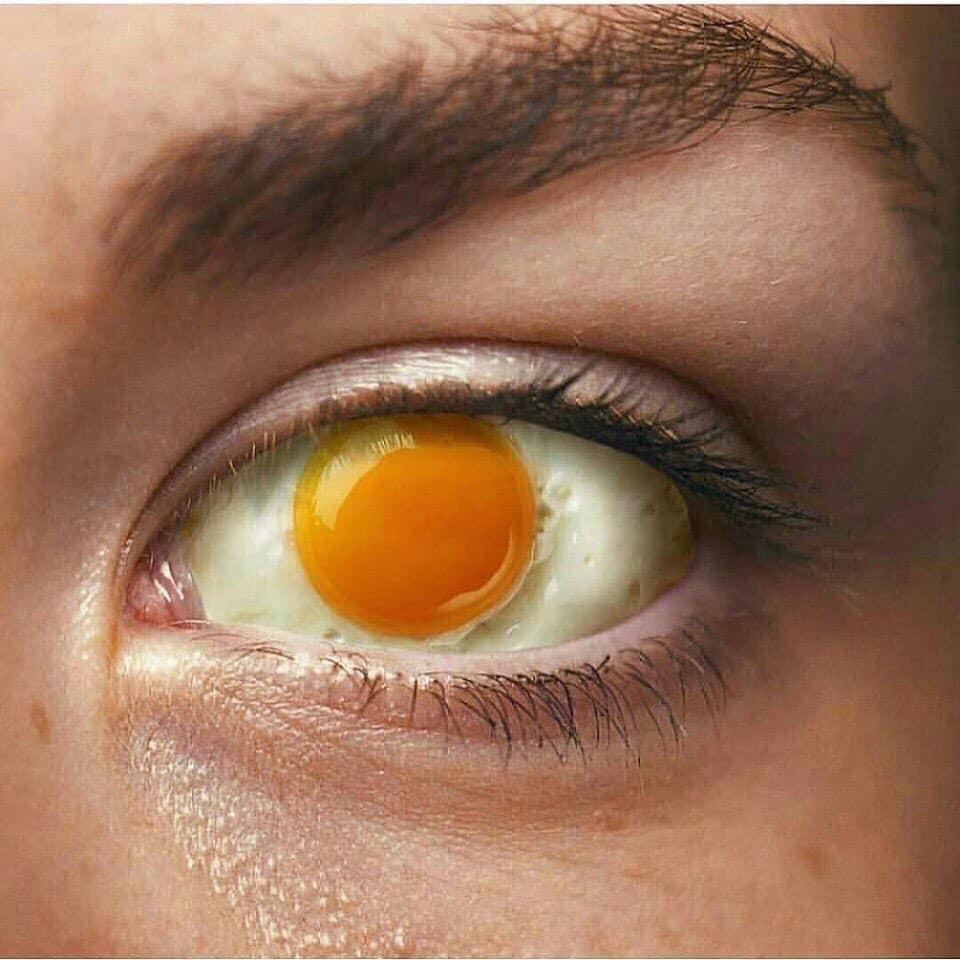 Eye Egg r/EggsInStrangePlaces