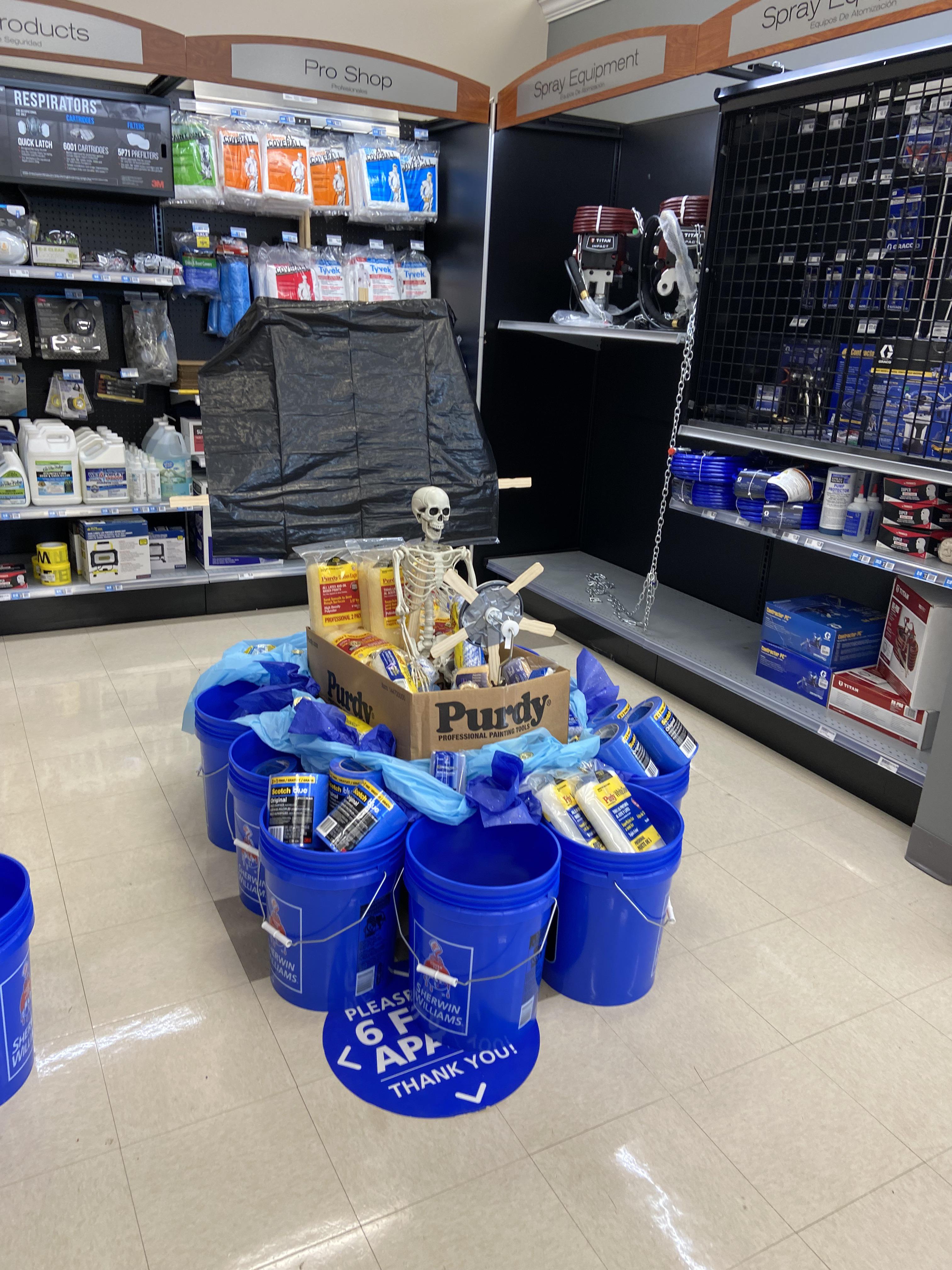 Blue bucket display! r/sherwinwilliams