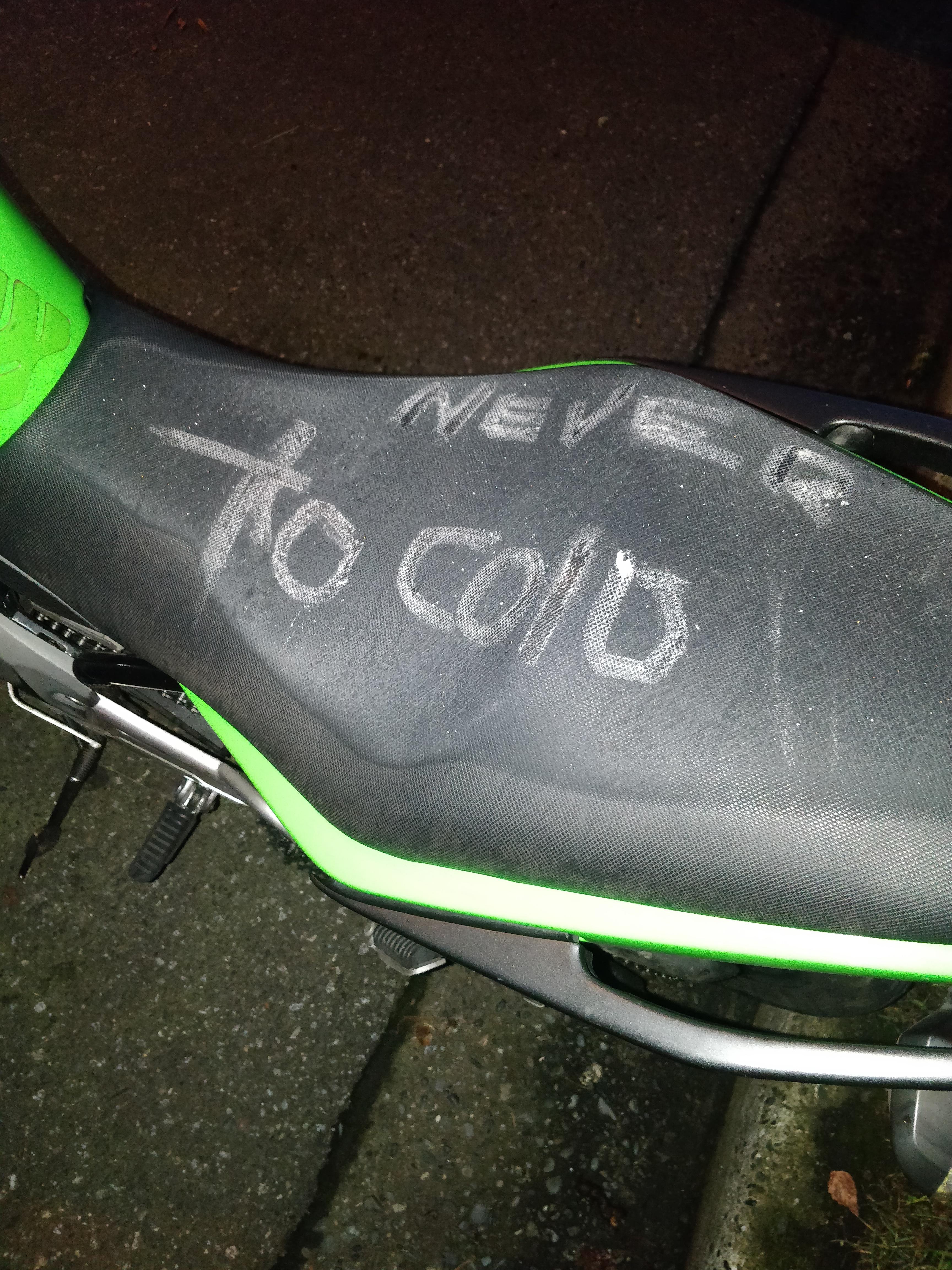 Too cold for grammar apparently r/motorcycles