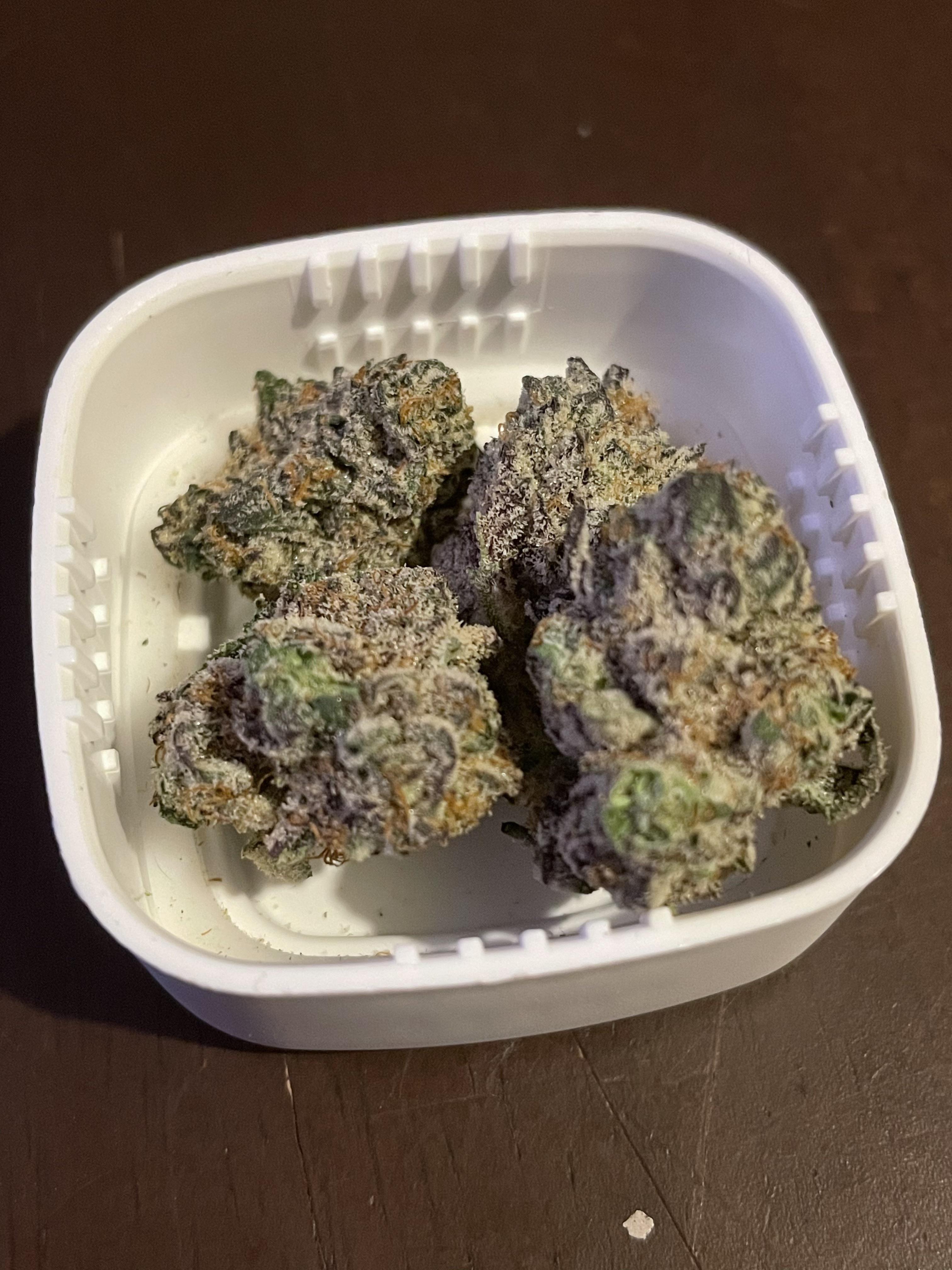 Ice cream cake by aeriz r/ILTrees
