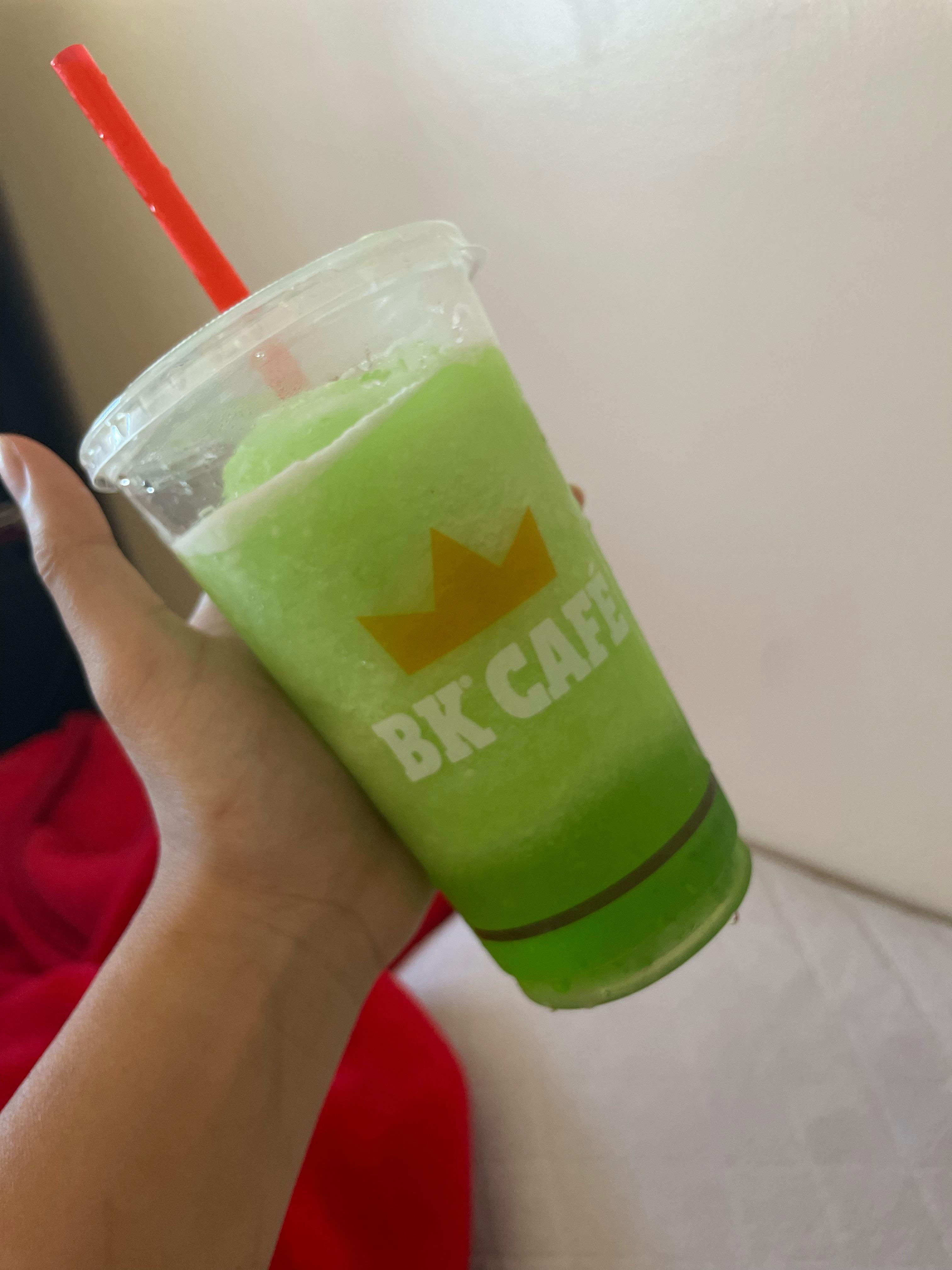 Does anyone know what drink this is? Ordered a frozen strawberry