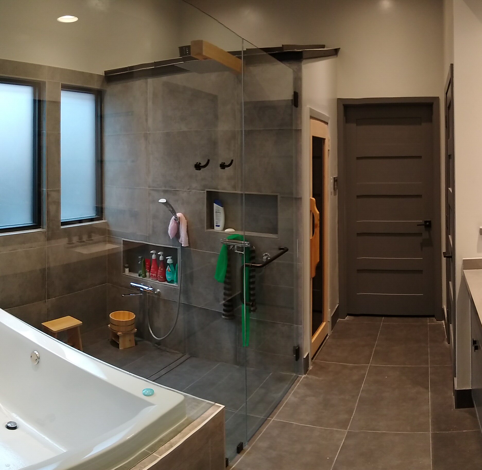 Just finished renovating my bathroom. pics