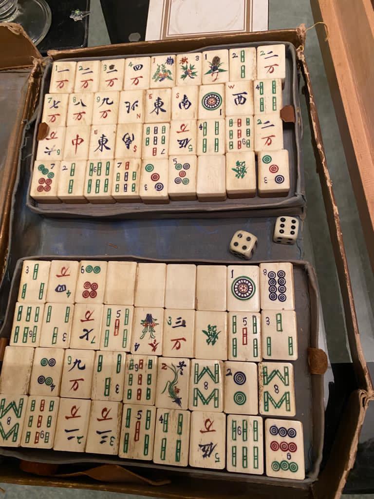 Mahjong set purchased by my grandfather in 1940s Singapore. r/Mahjong