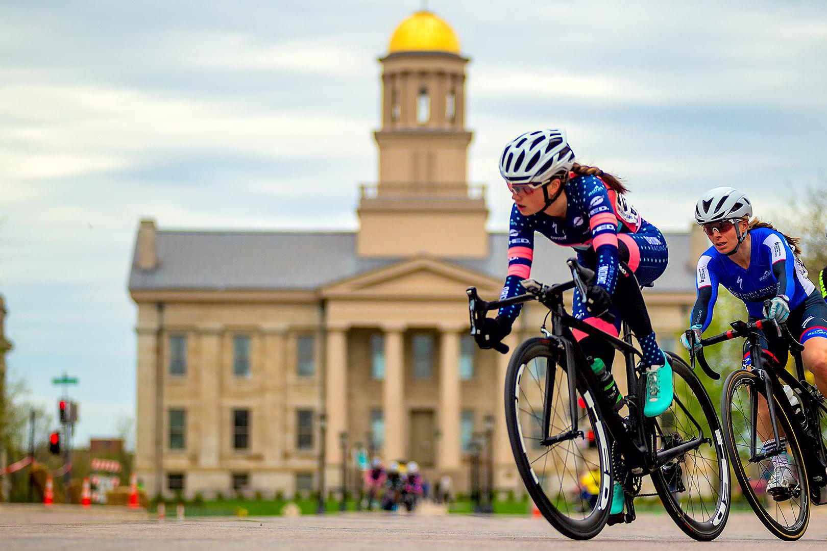 Photo from the bike races in Iowa City over the weekend! r/IowaCity