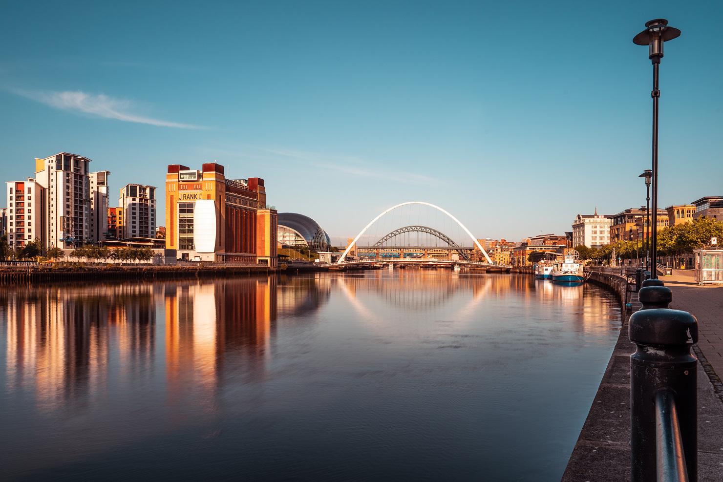 The River Tyne, Newcastle Upon Tyne, UK (OC) r/europe