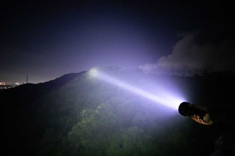 MR90 flood and throw flashlight flashlight