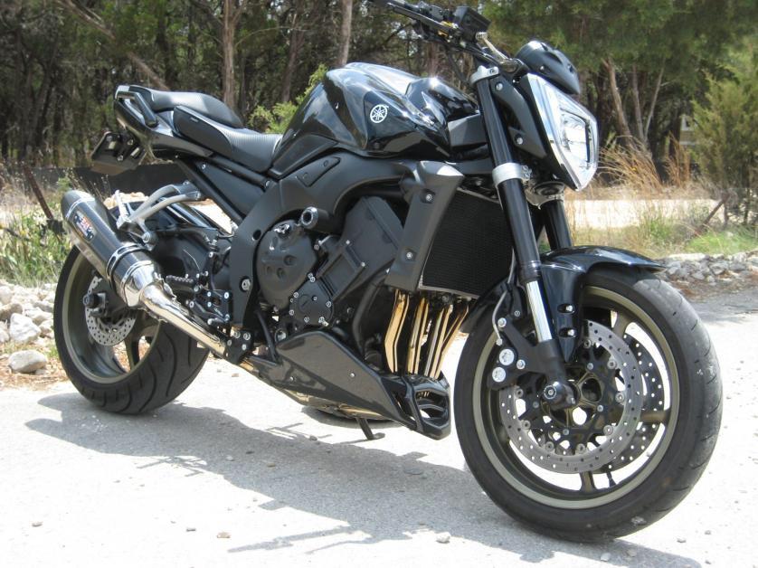 Yamaha FZ1 modified and converted to the Euro “naked” version. I think