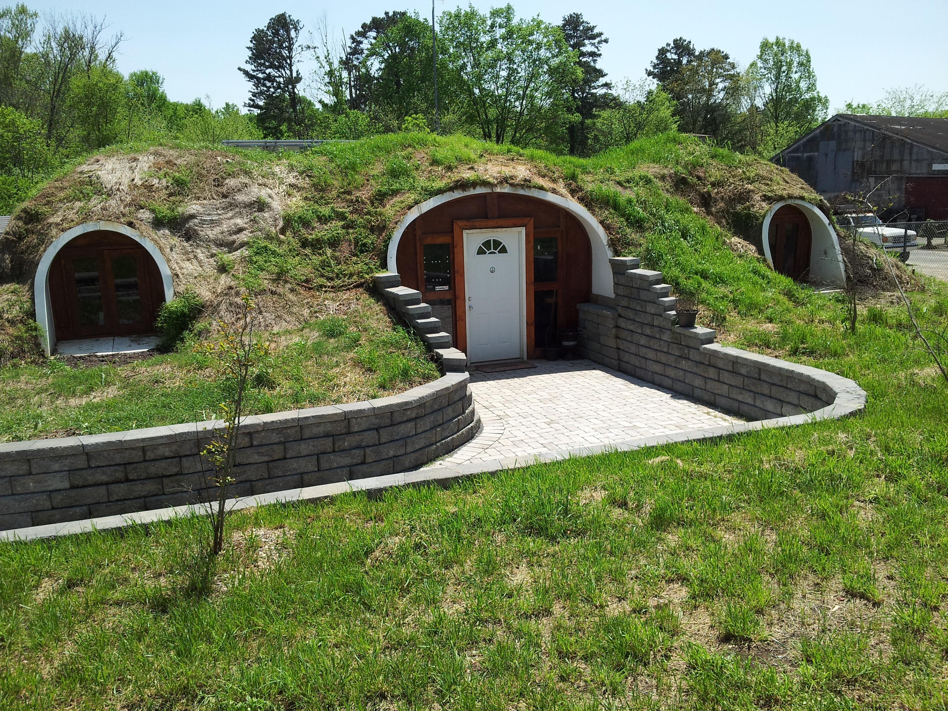Hobbit house in Tennessee r/pics