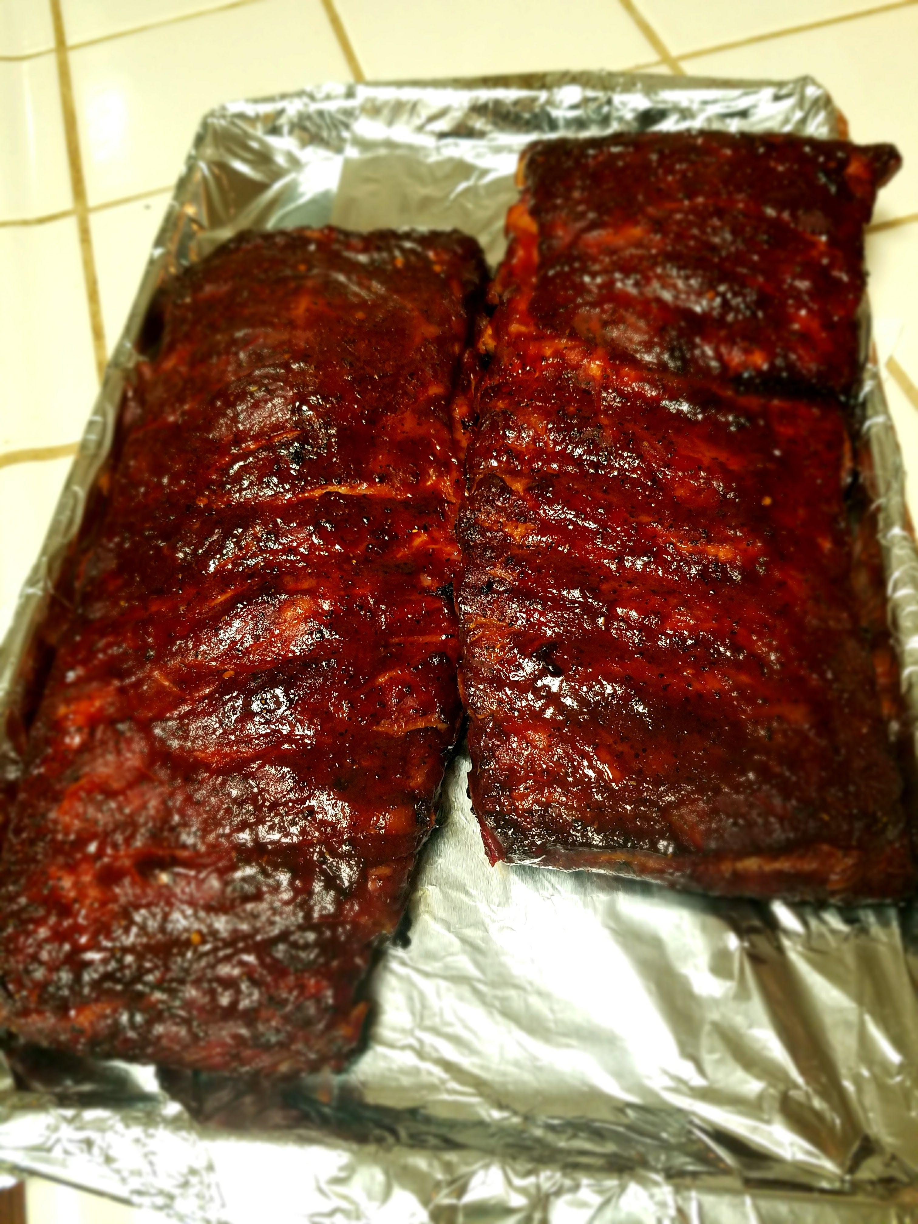 Some trimmed down spare ribs from the weekend. Cooked at 240 with Apple