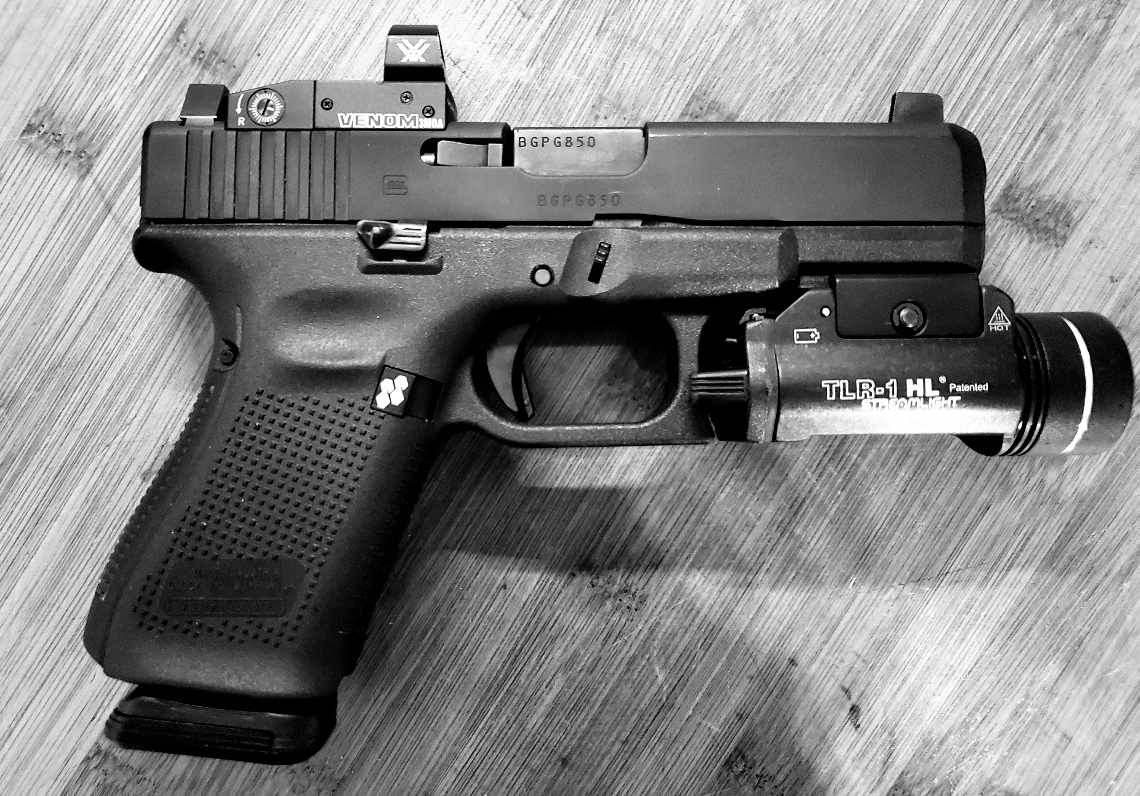 Glock 19 Gen 5 r/Glocks