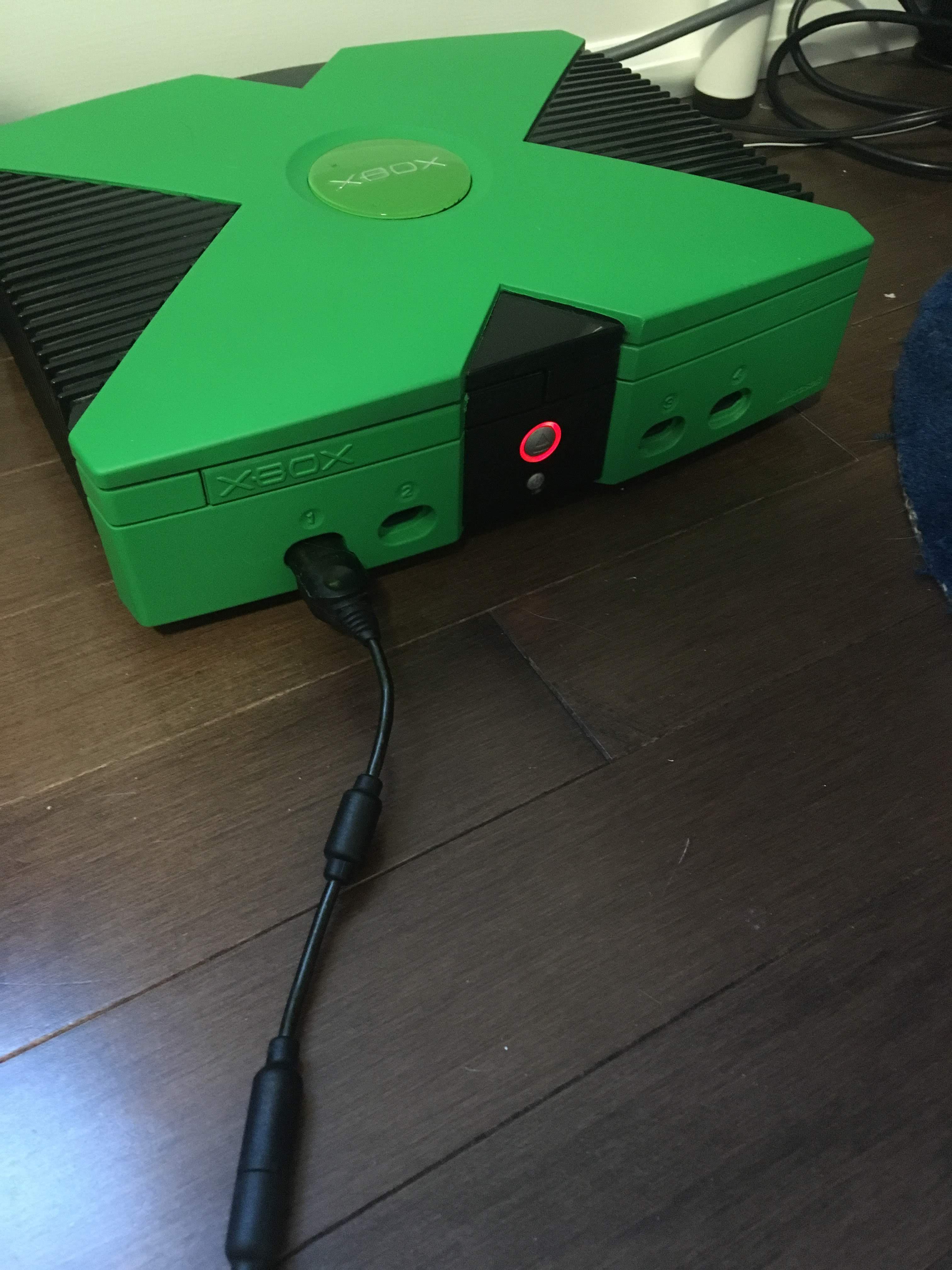 My custom spray painted and TSOP Flashed 160GB 1.4 Original Xbox r