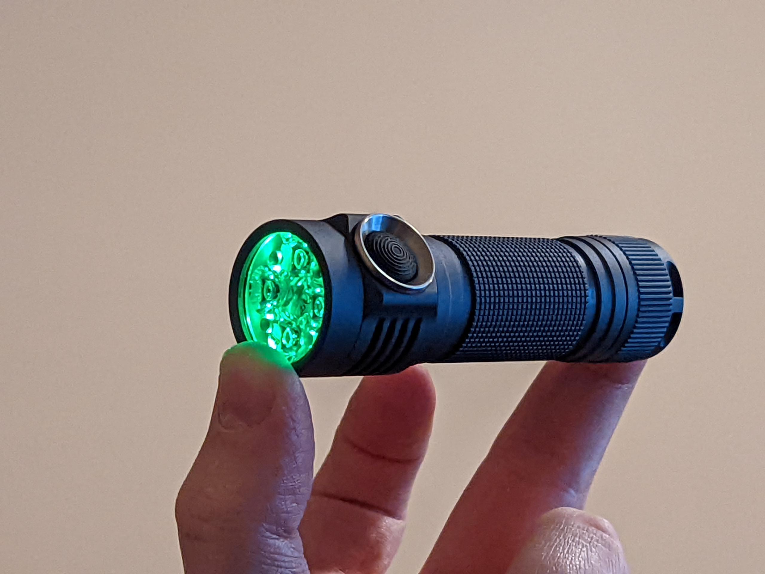 My first Hank light! Time to learn how to use it. r/flashlight