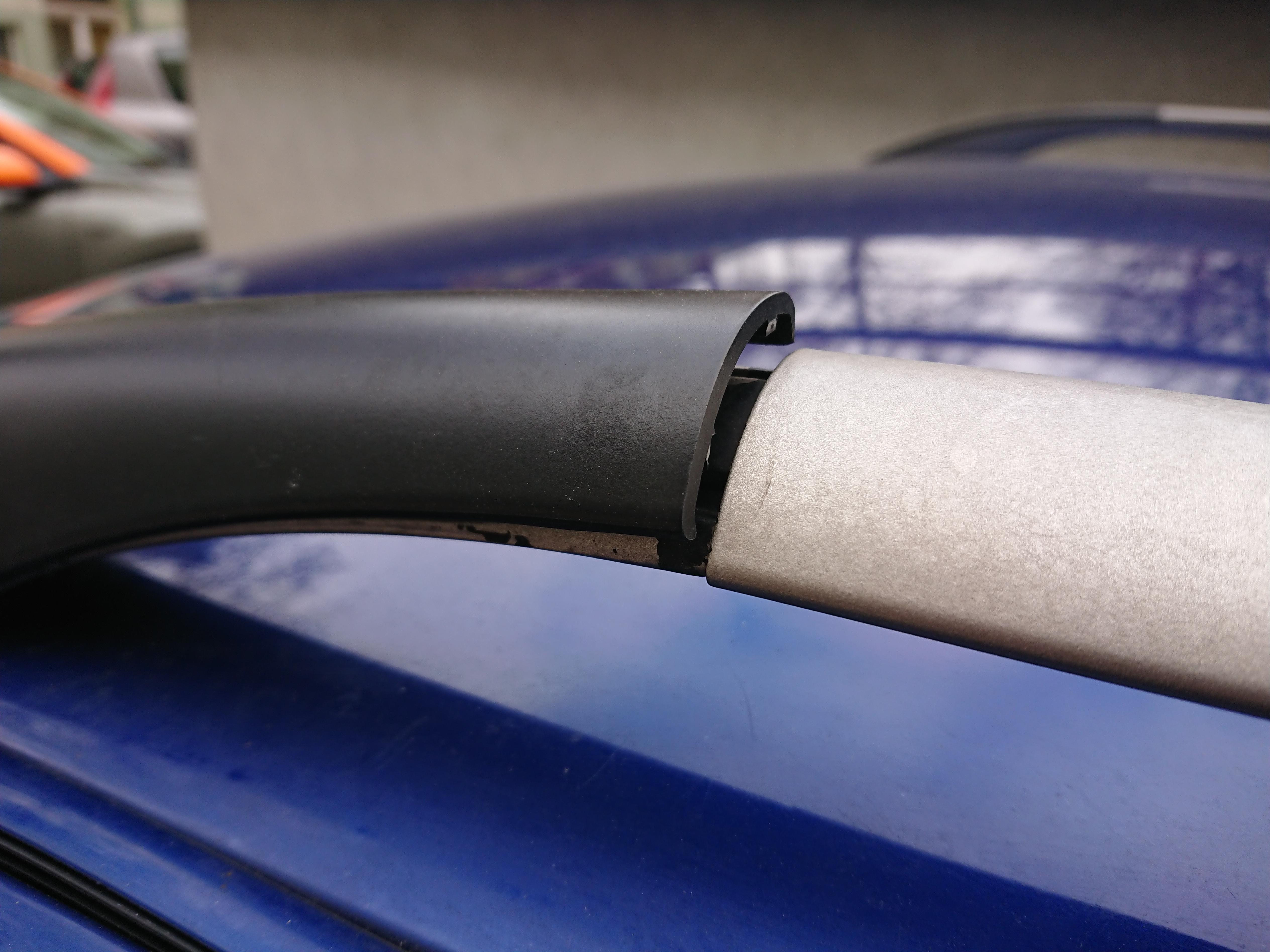 Broken mounting in car roof rails, any ideas how to fix that, could be glue? r/fixit