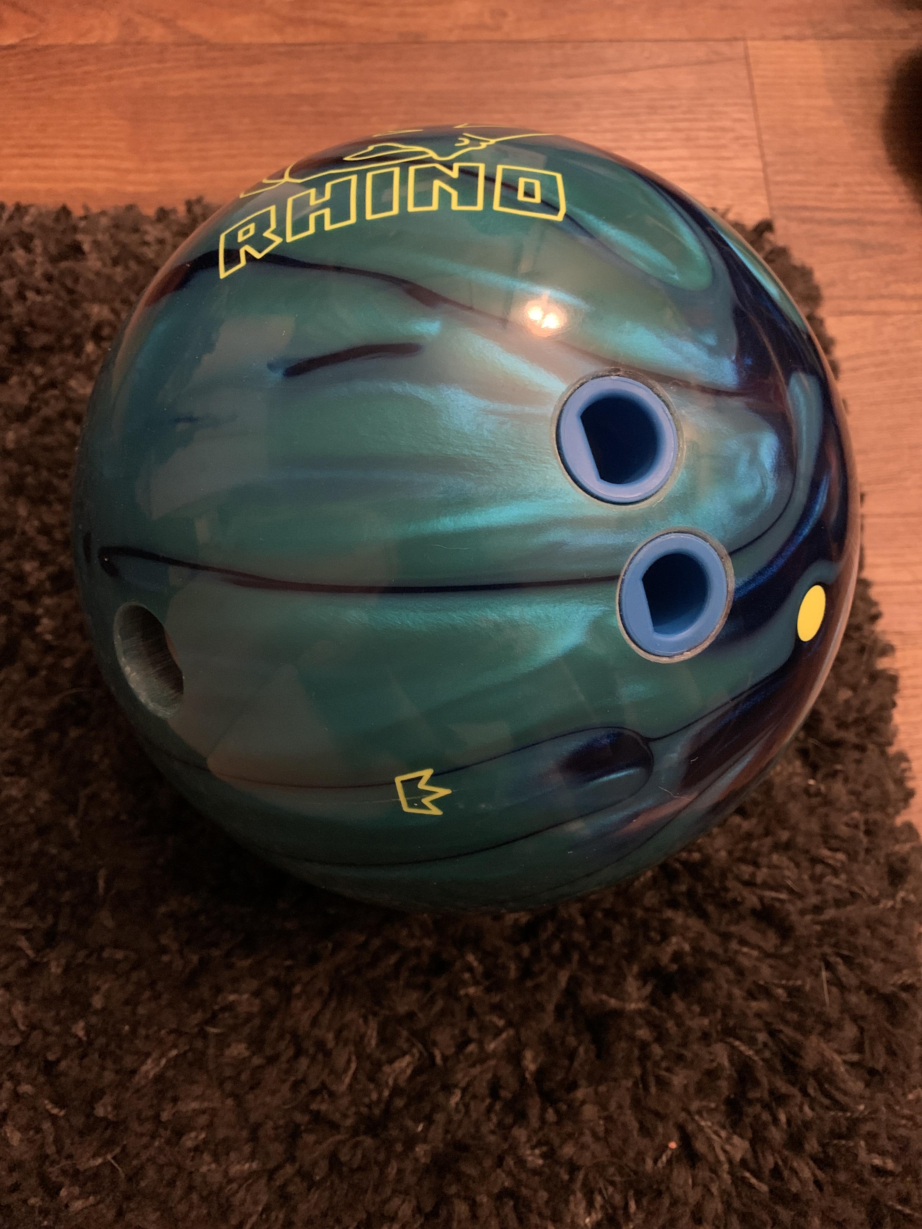 First ball! Rhino 14 pounder. Can’t wait for her first roll. r/Bowling